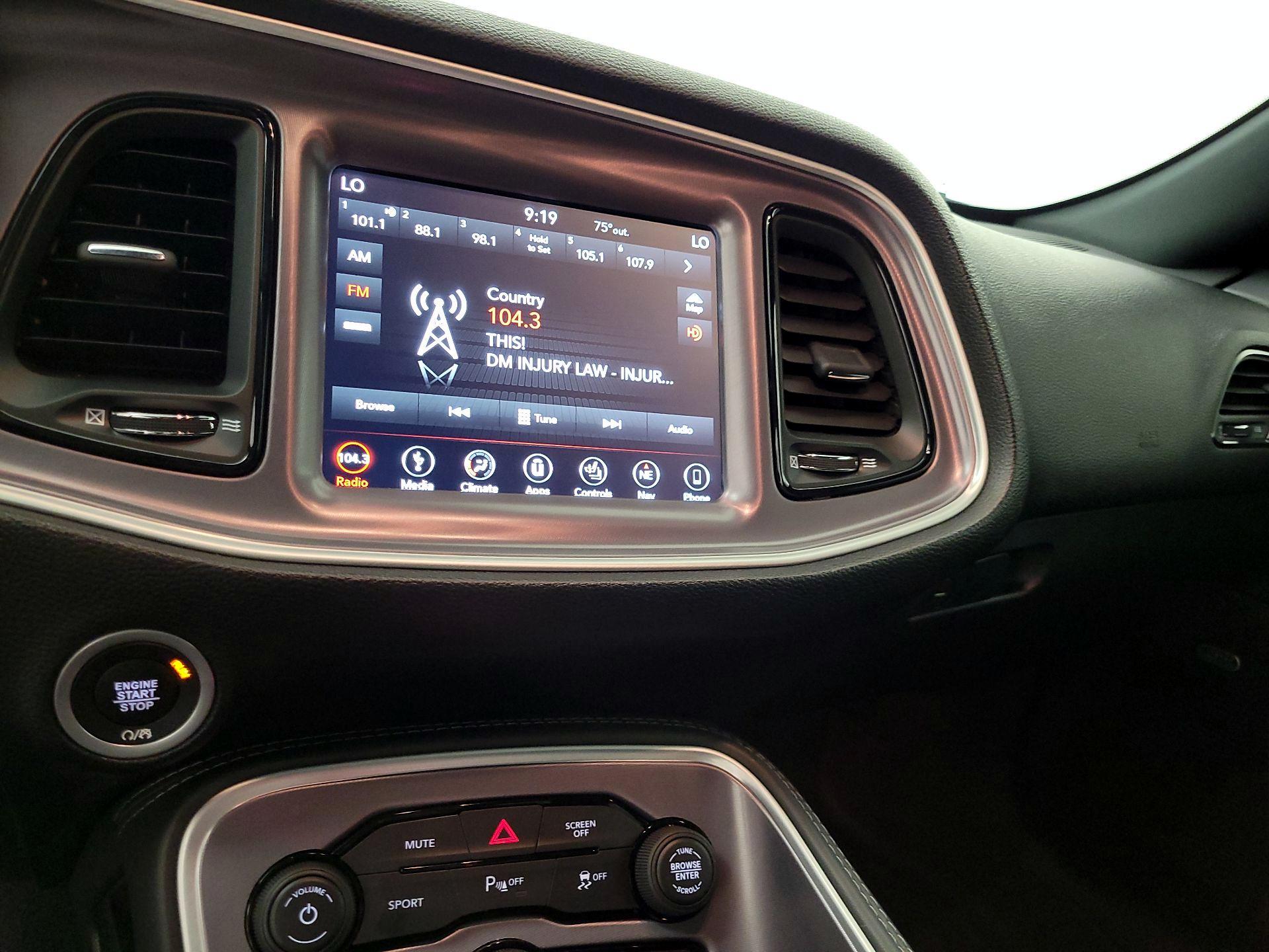 Thumbnail: 2019 Dodge Challenger - 16