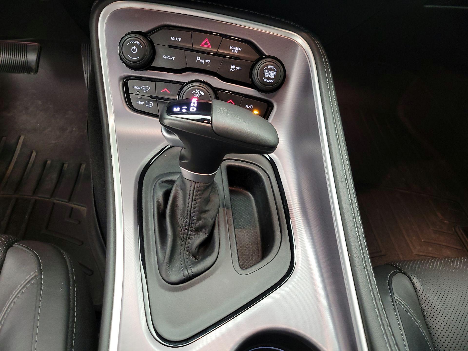 Thumbnail: 2019 Dodge Challenger - 18