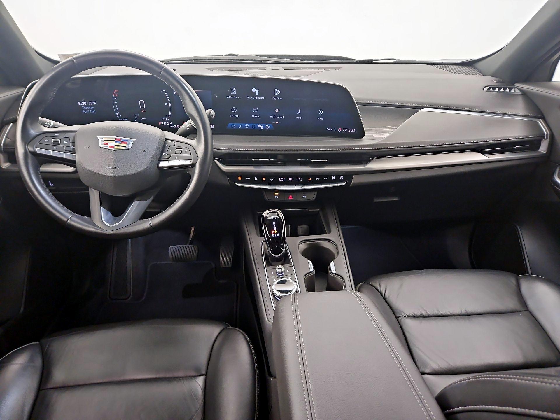 Thumbnail: 2024 Cadillac XT4 - 9