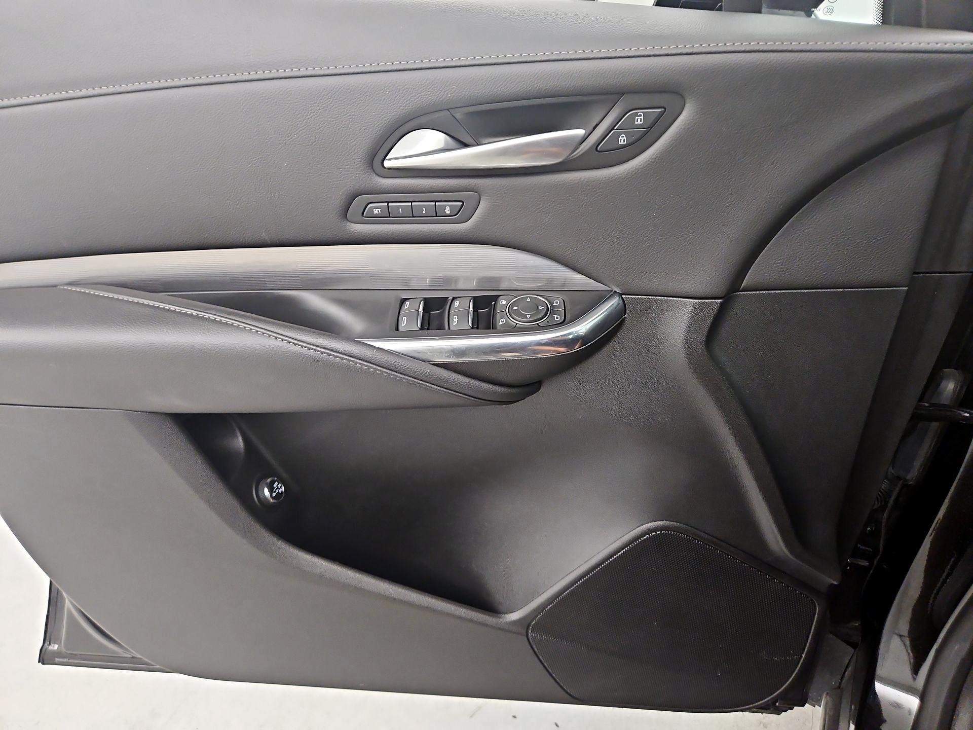 Thumbnail: 2024 Cadillac XT4 - 12