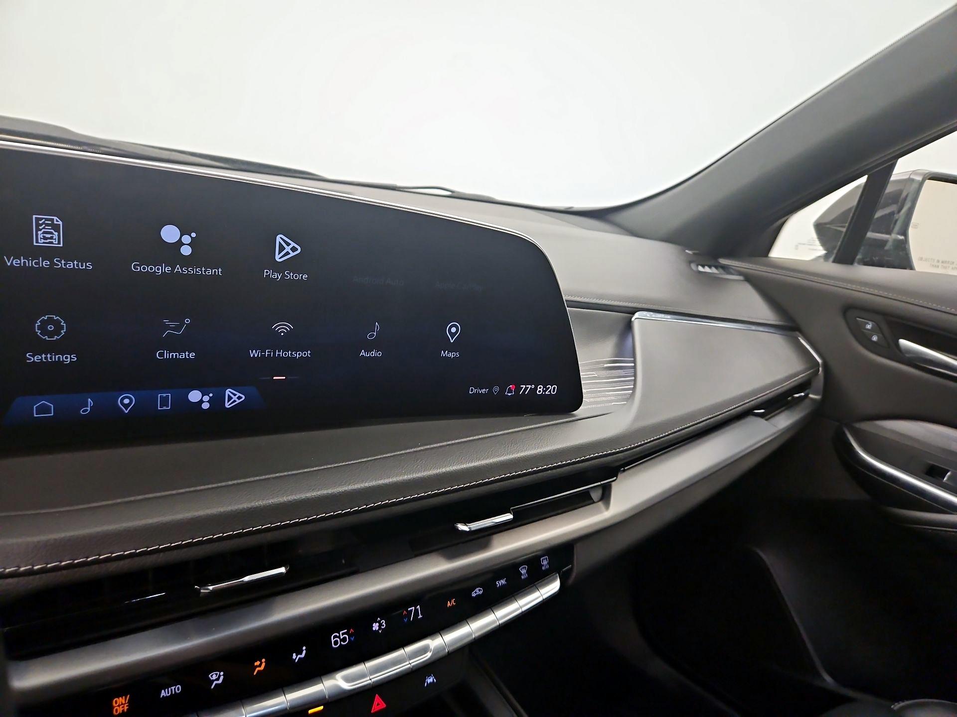 Thumbnail: 2024 Cadillac XT4 - 15