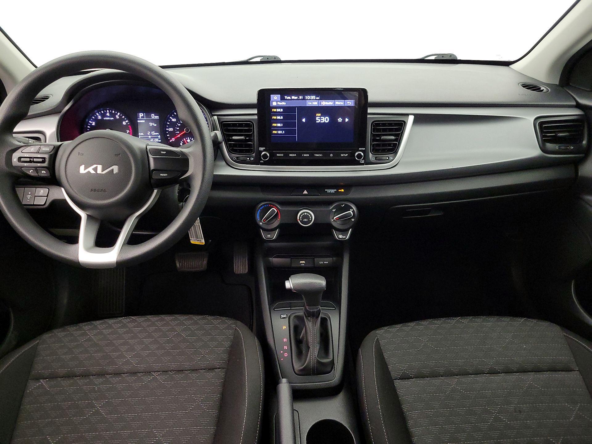 Thumbnail: 2022 Kia Rio - 9