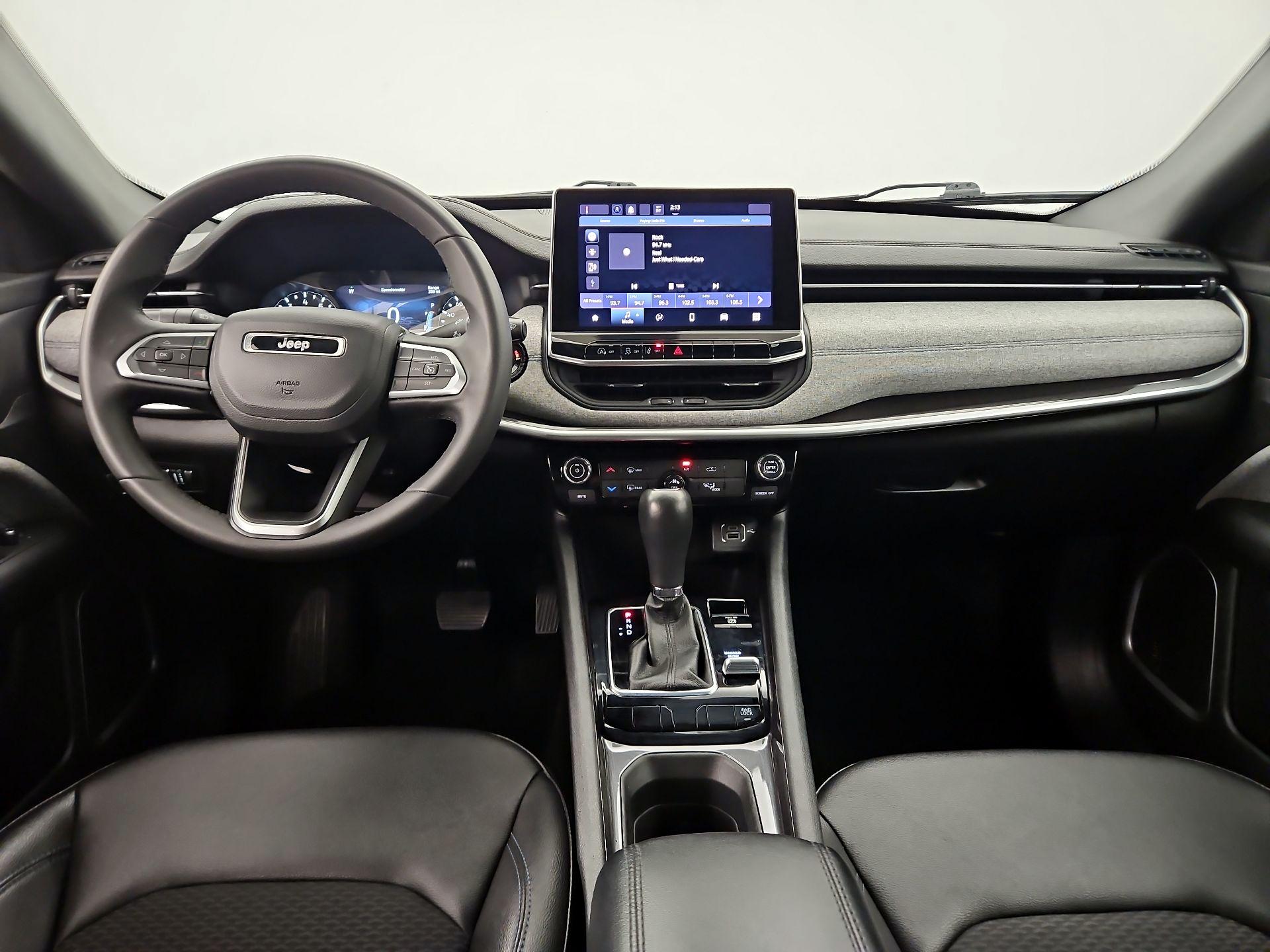 Thumbnail: 2024 Jeep Compass - 9