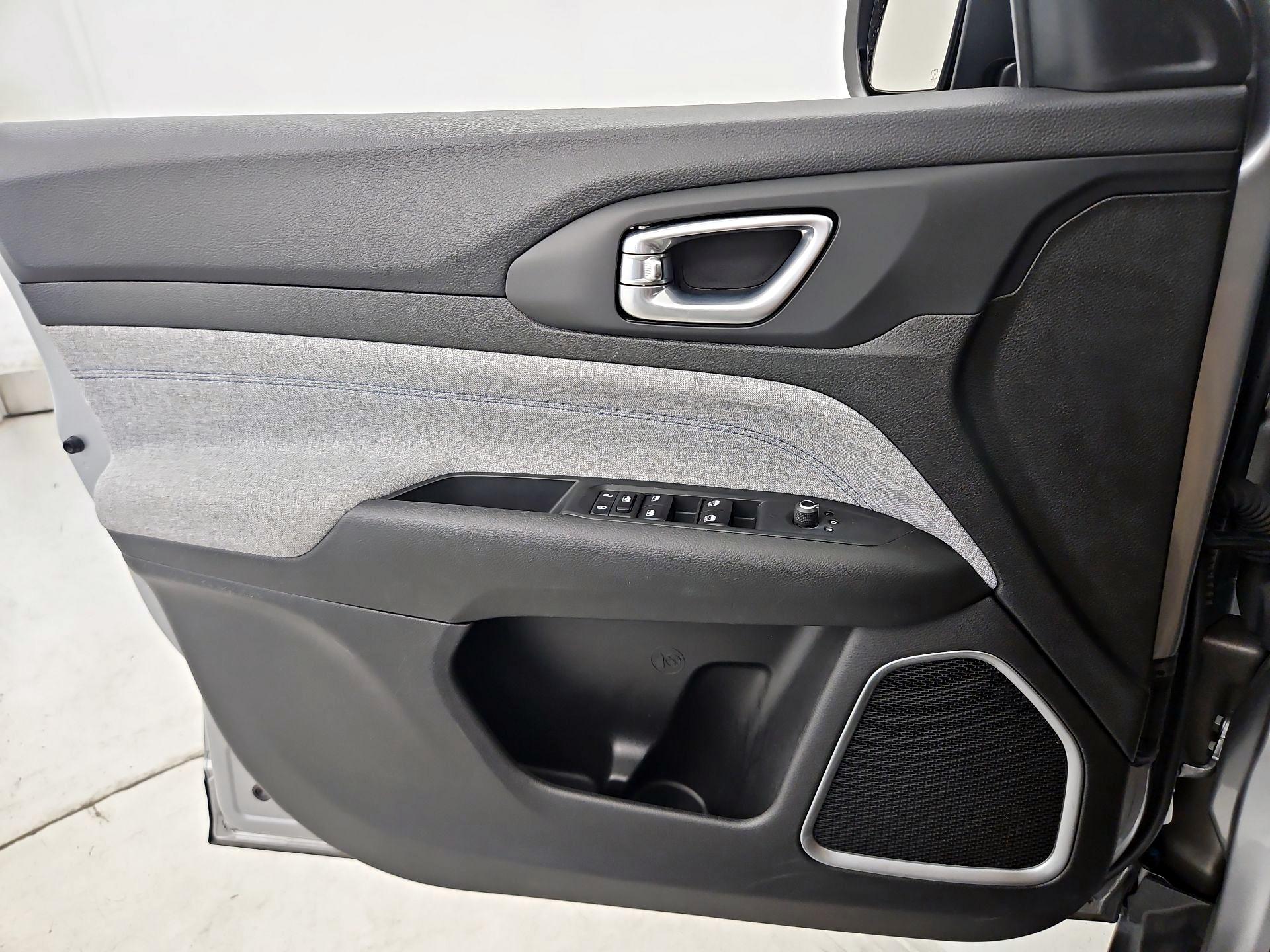 Thumbnail: 2024 Jeep Compass - 12