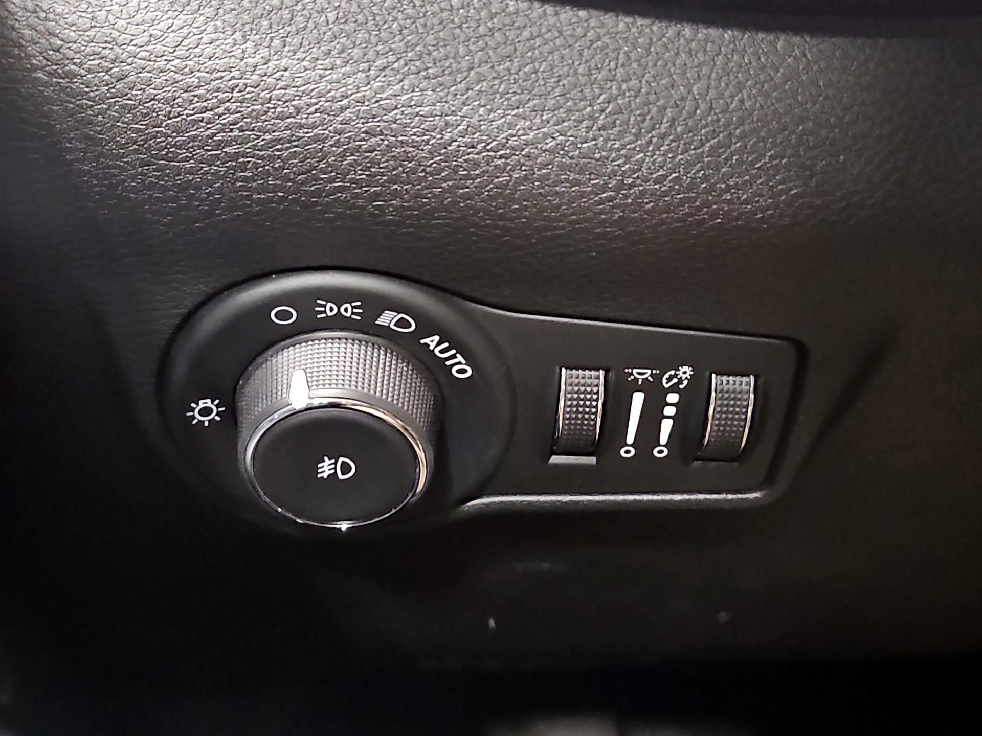 Thumbnail: 2024 Jeep Compass - 13