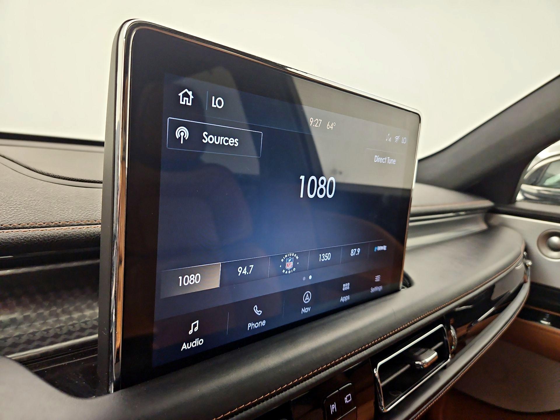 Thumbnail: 2020 Lincoln Aviator - 16
