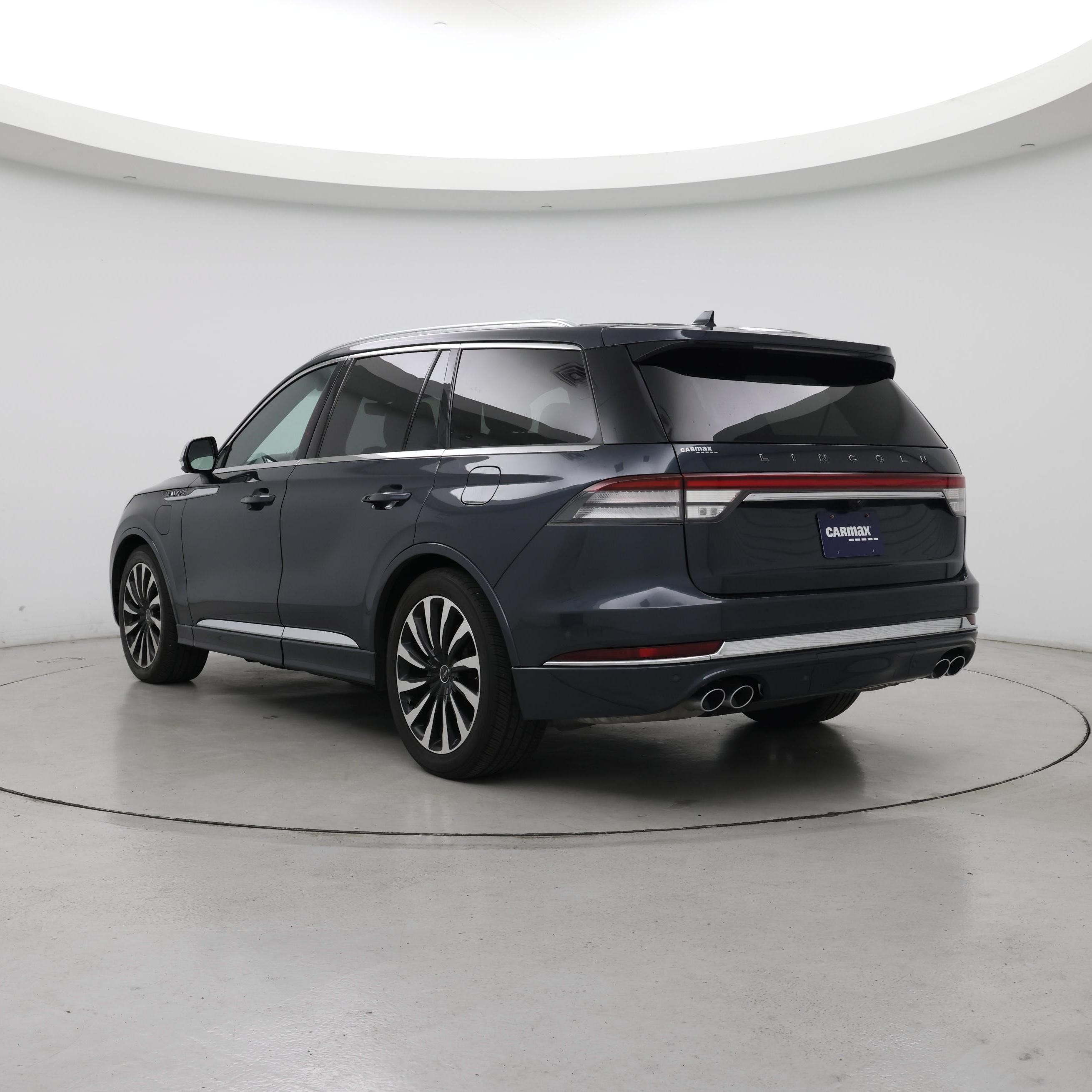 Thumbnail: 2020 Lincoln Aviator - 2