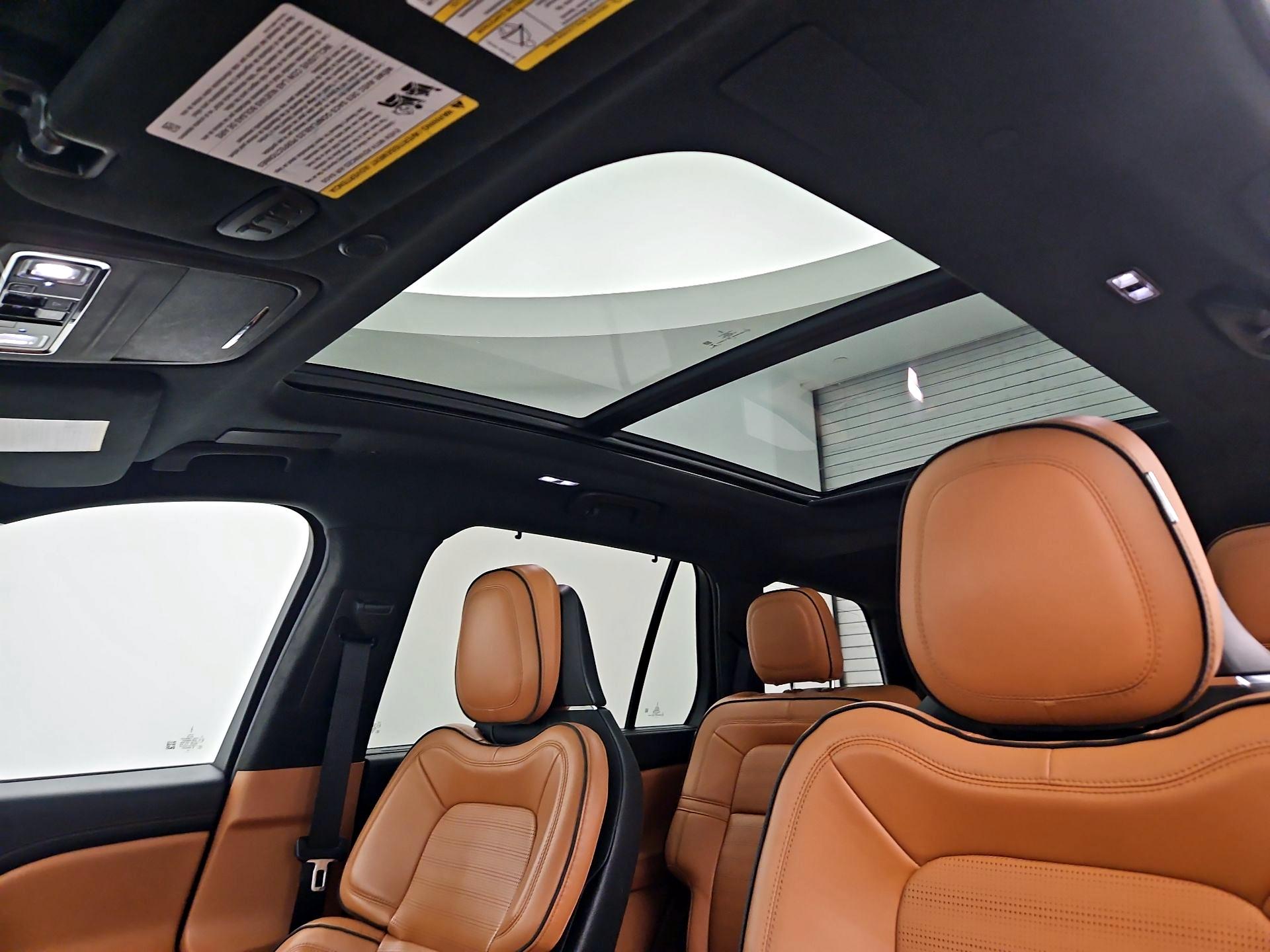 Thumbnail: 2020 Lincoln Aviator - 20
