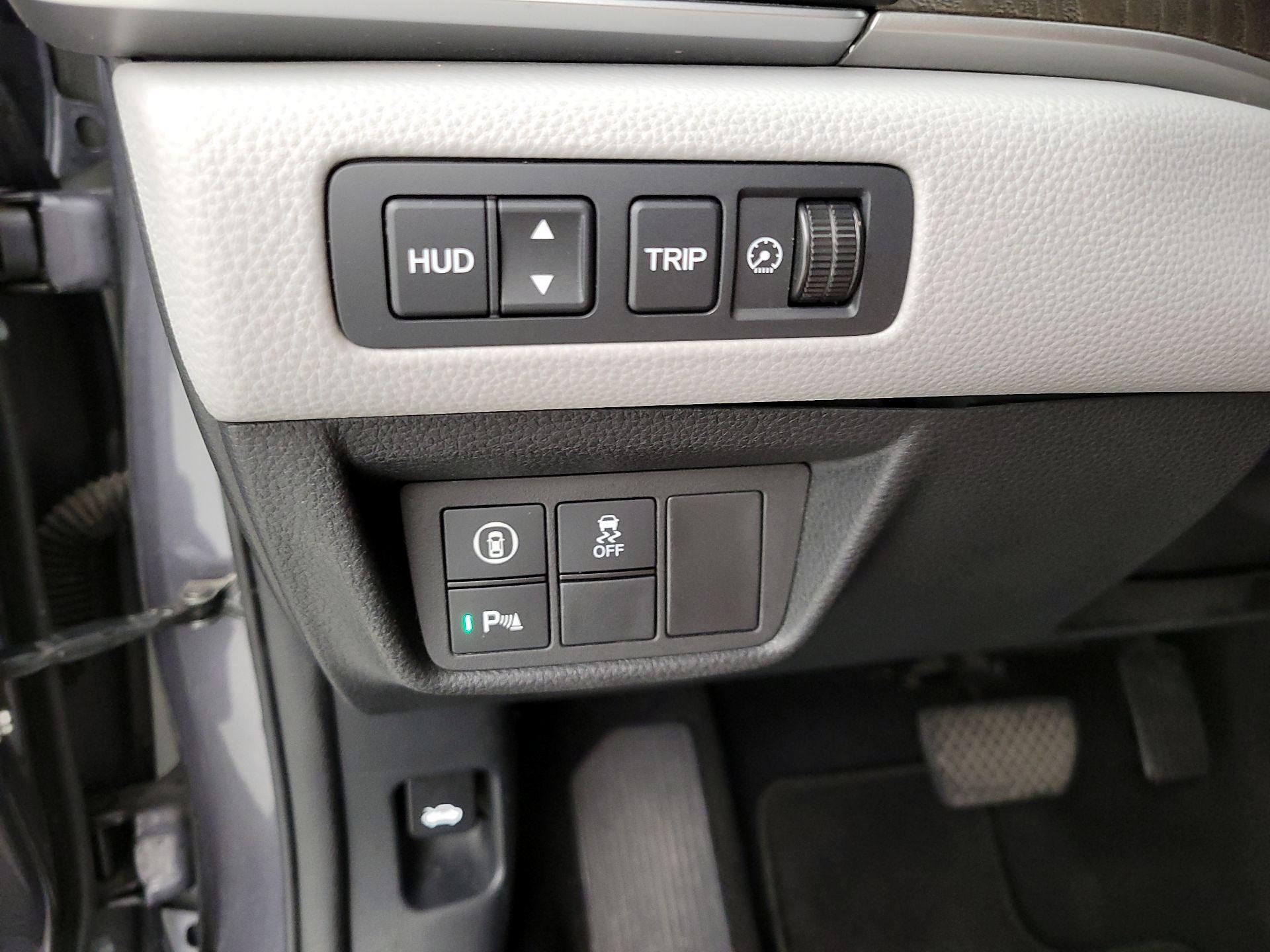 Thumbnail: 2018 Honda Accord - 13