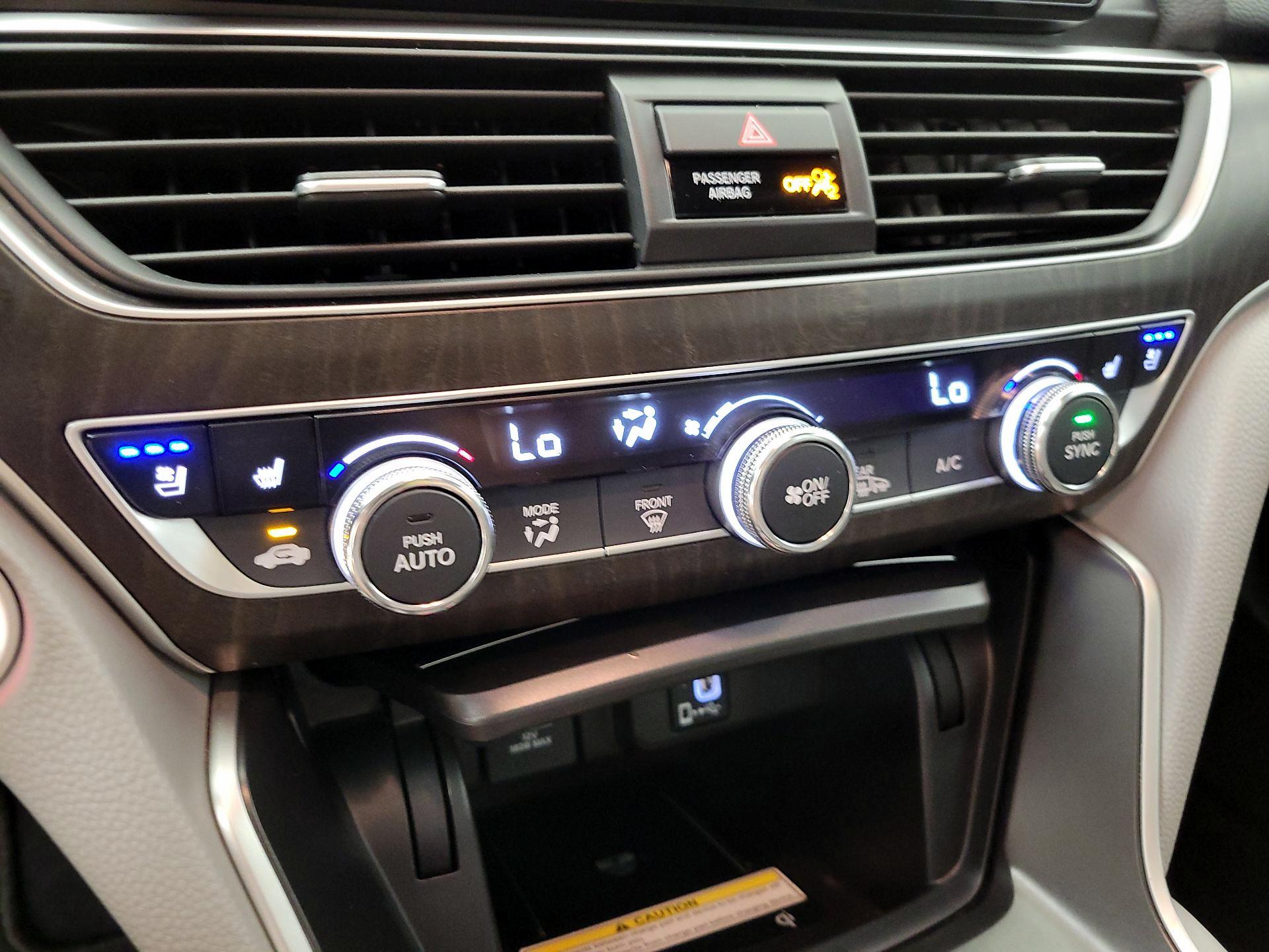 Thumbnail: 2018 Honda Accord - 17