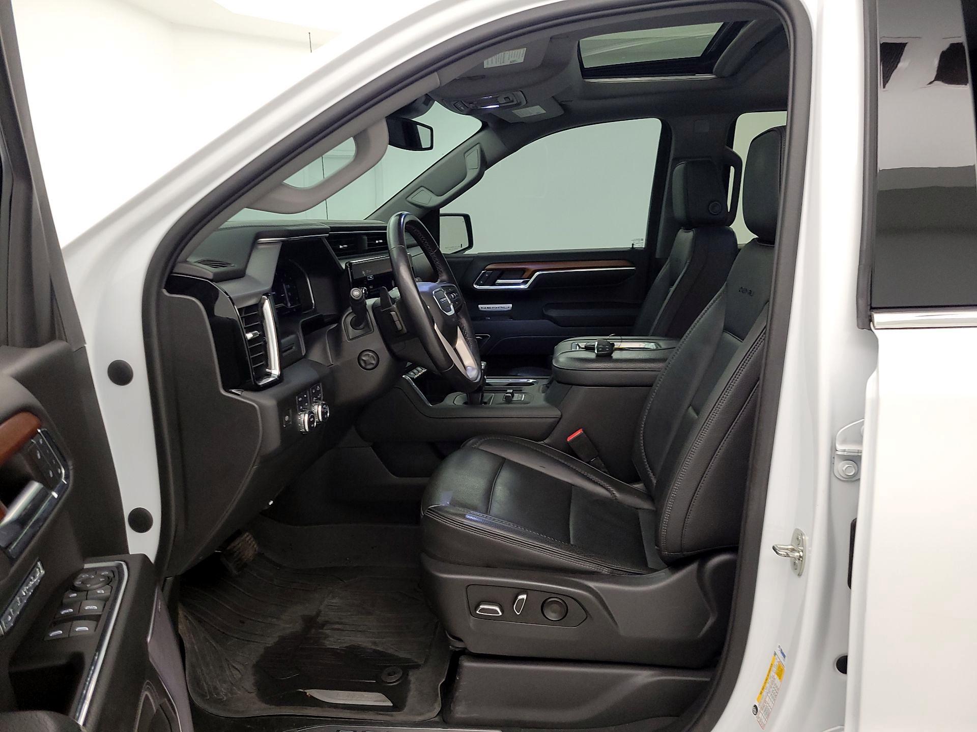 Thumbnail: 2022 GMC Sierra 1500 - 11