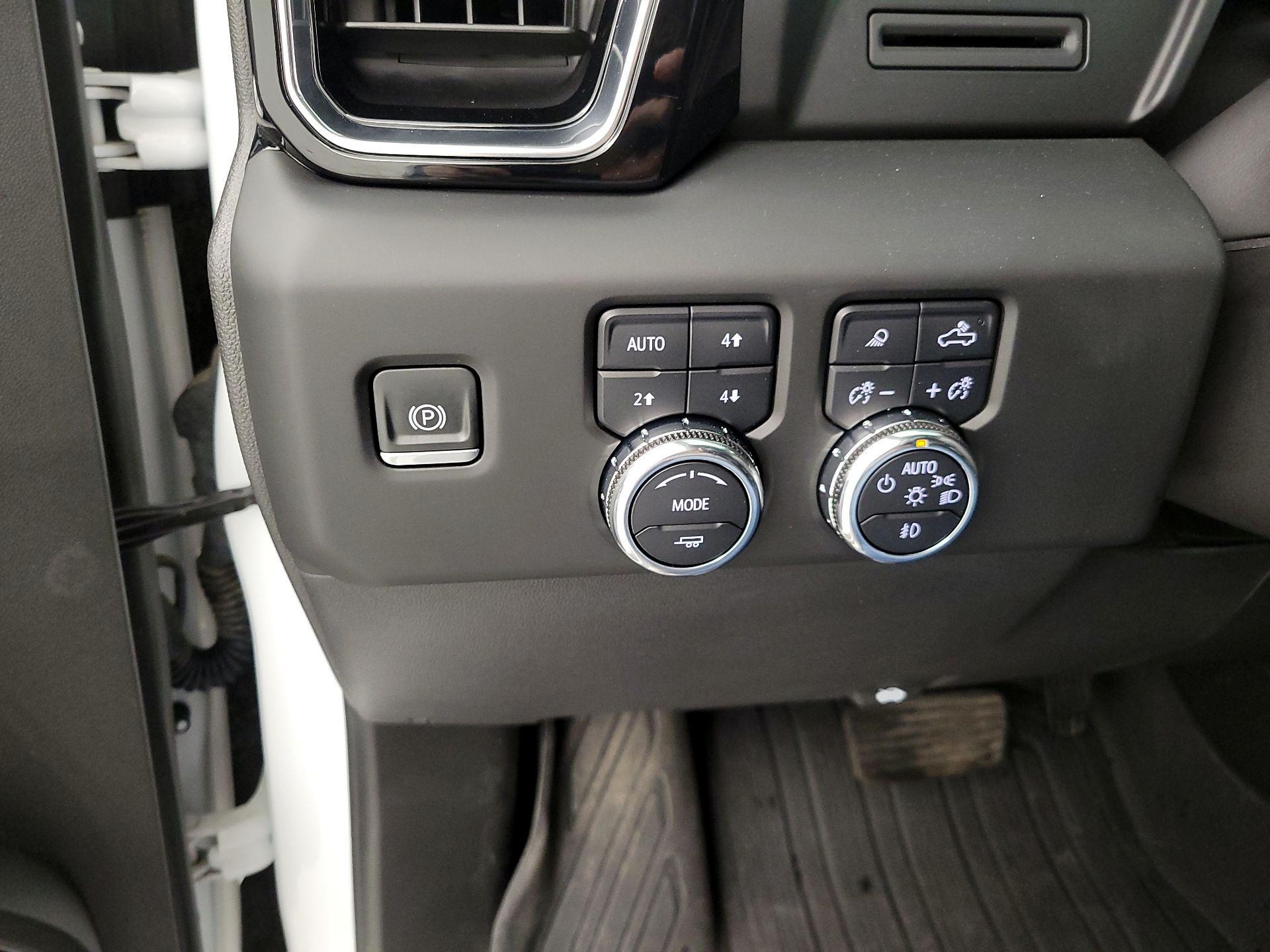 Thumbnail: 2022 GMC Sierra 1500 - 13