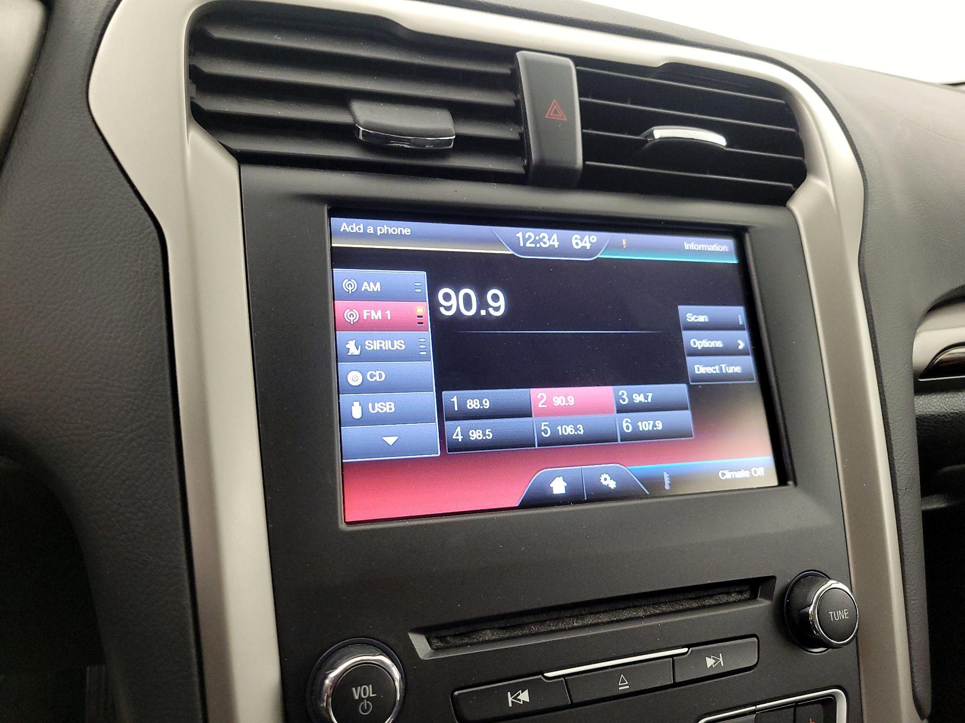 Thumbnail: 2016 Ford Fusion - 15