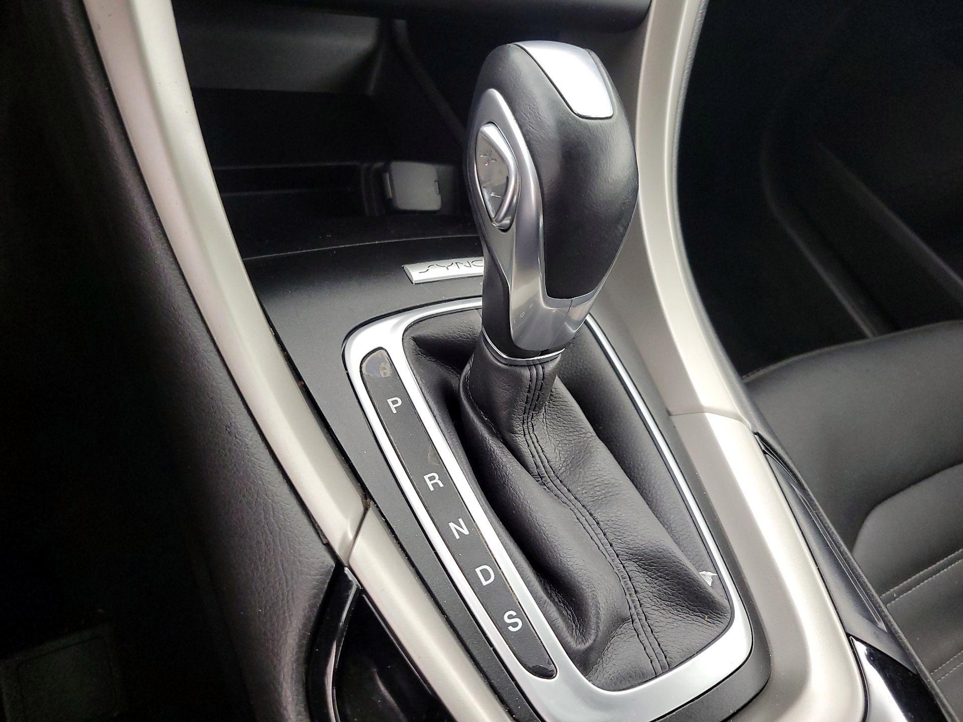 Thumbnail: 2016 Ford Fusion - 17