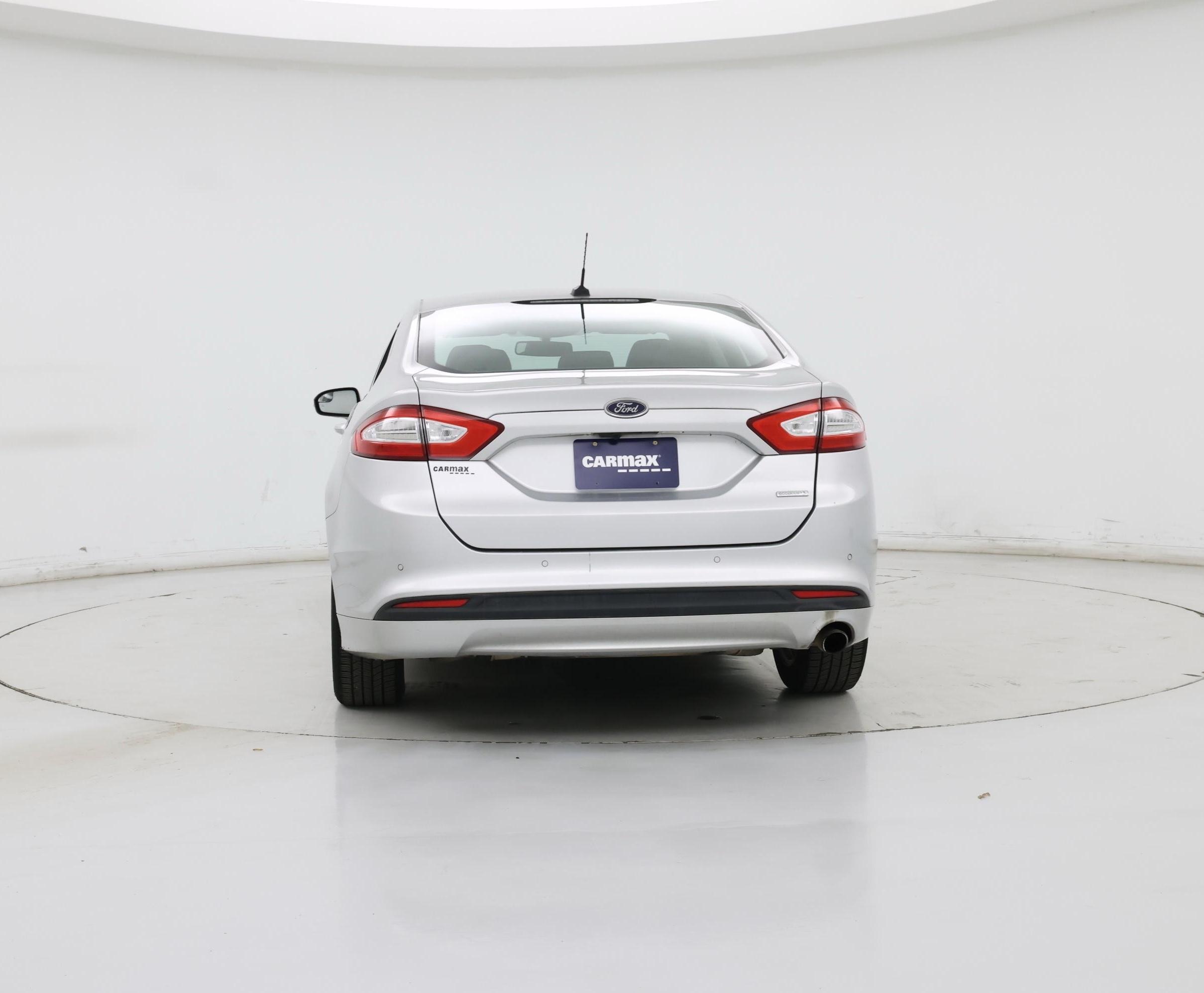 Thumbnail: 2016 Ford Fusion - 6