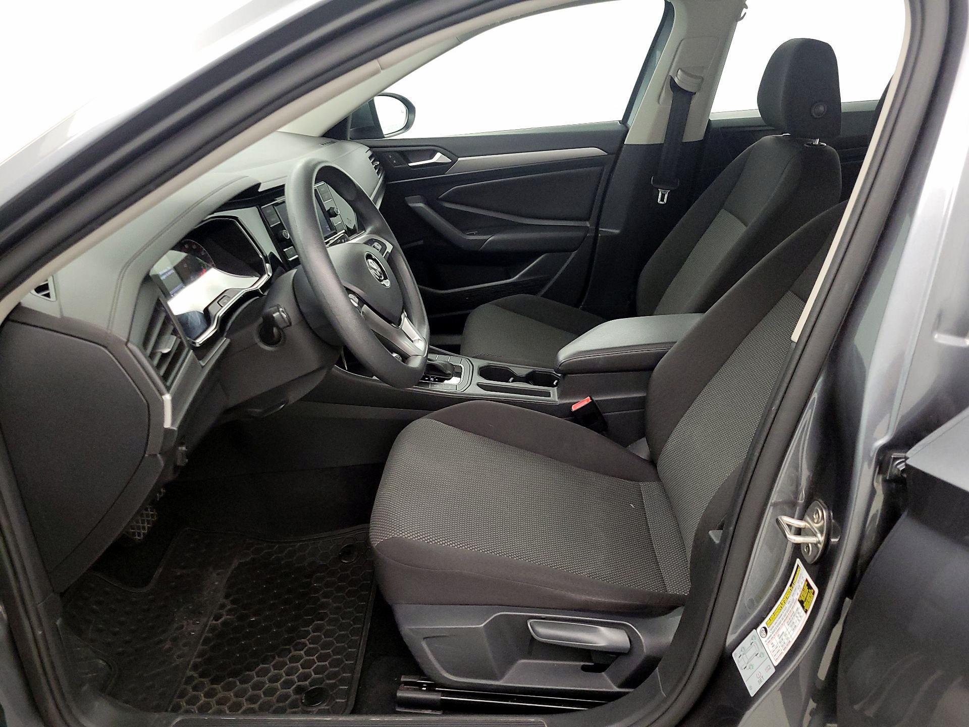 Thumbnail: 2019 Volkswagen Jetta - 11