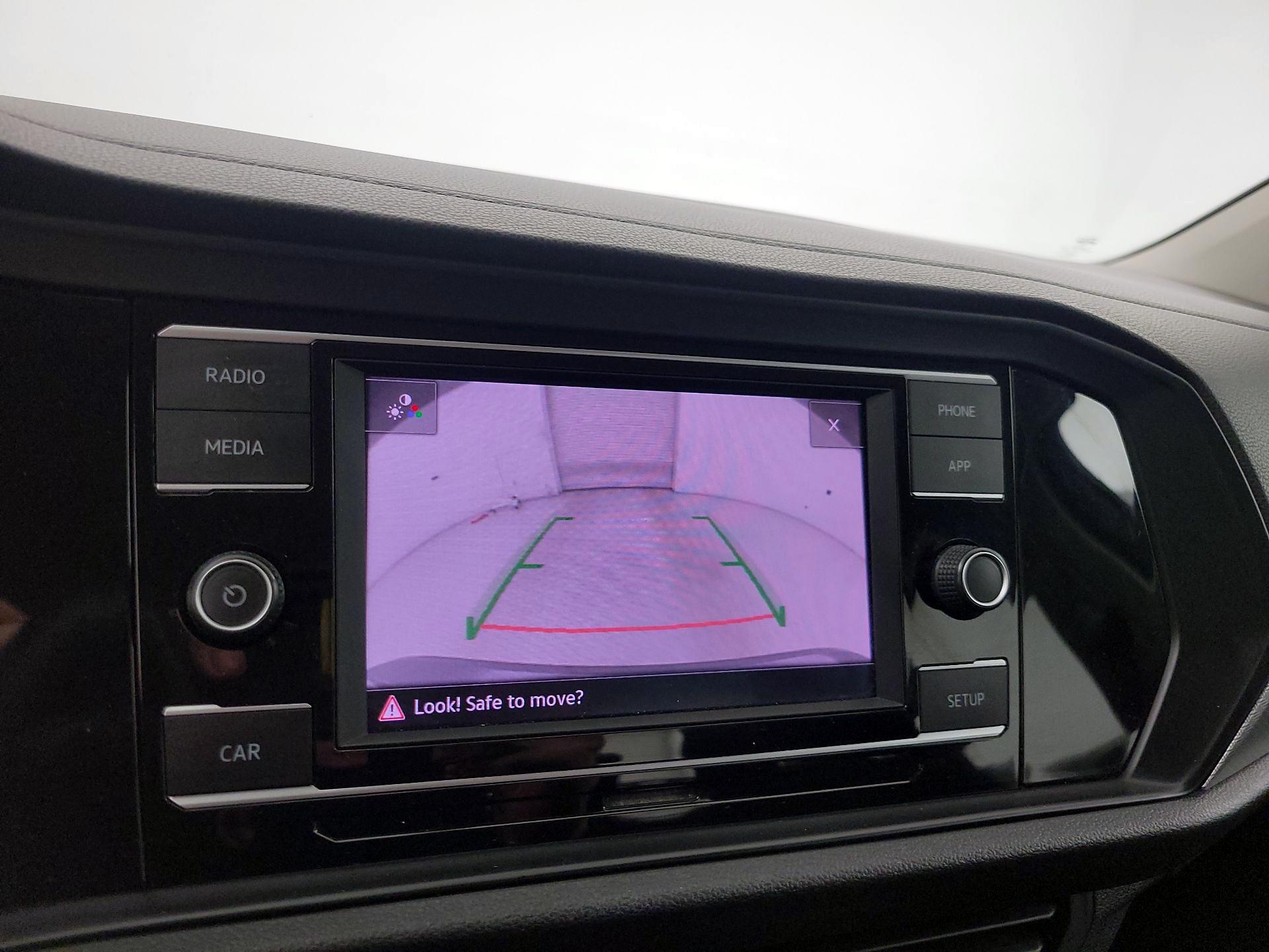 Thumbnail: 2019 Volkswagen Jetta - 14