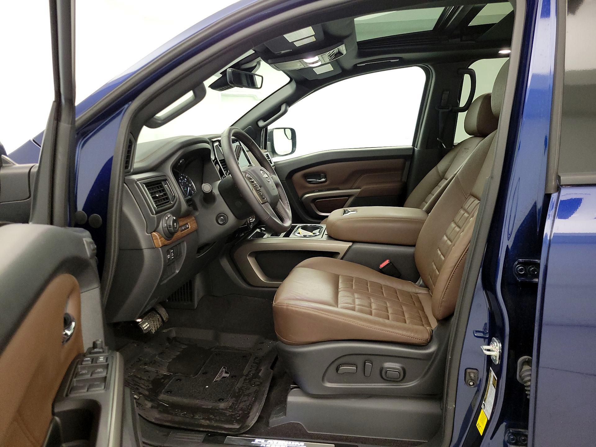 Thumbnail: 2023 Nissan Titan - 11