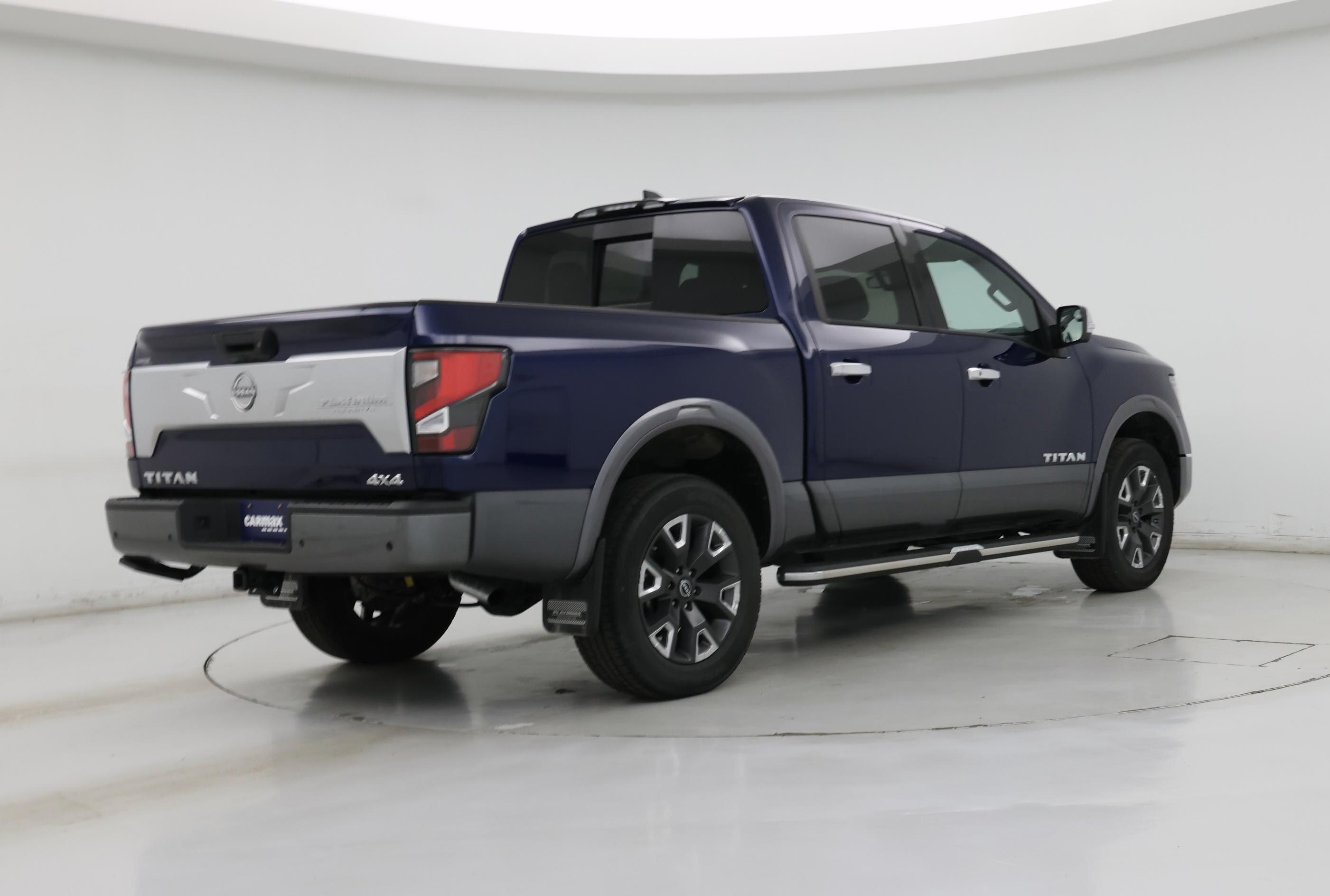 Thumbnail: 2023 Nissan Titan - 8