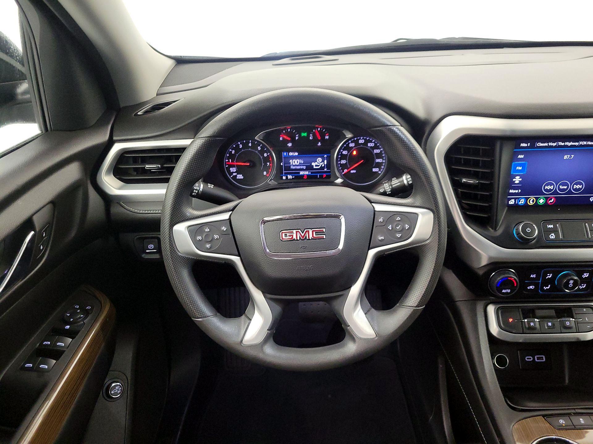 Thumbnail: 2023 GMC Acadia - 10