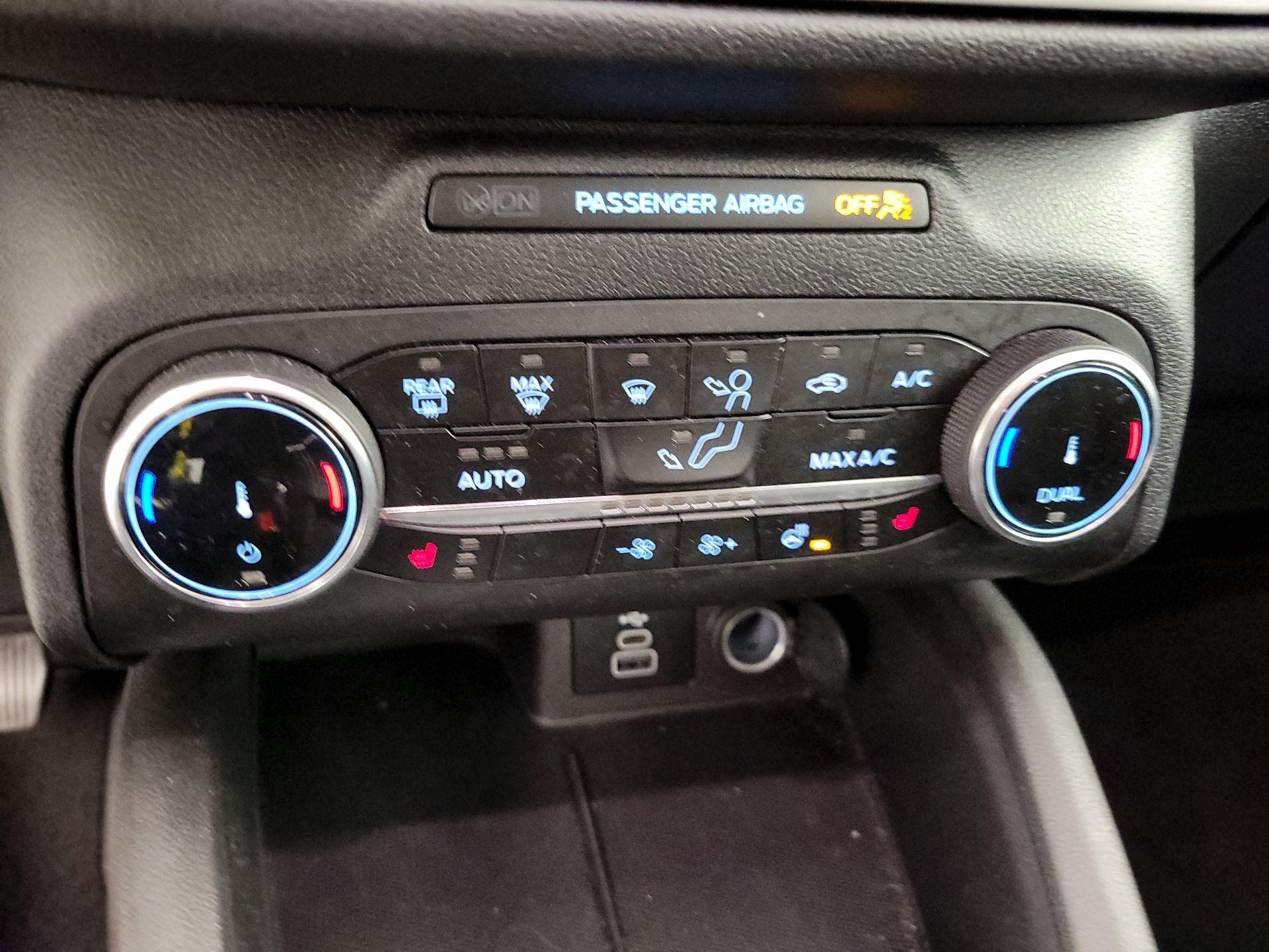 Thumbnail: 2024 Ford Escape - 16