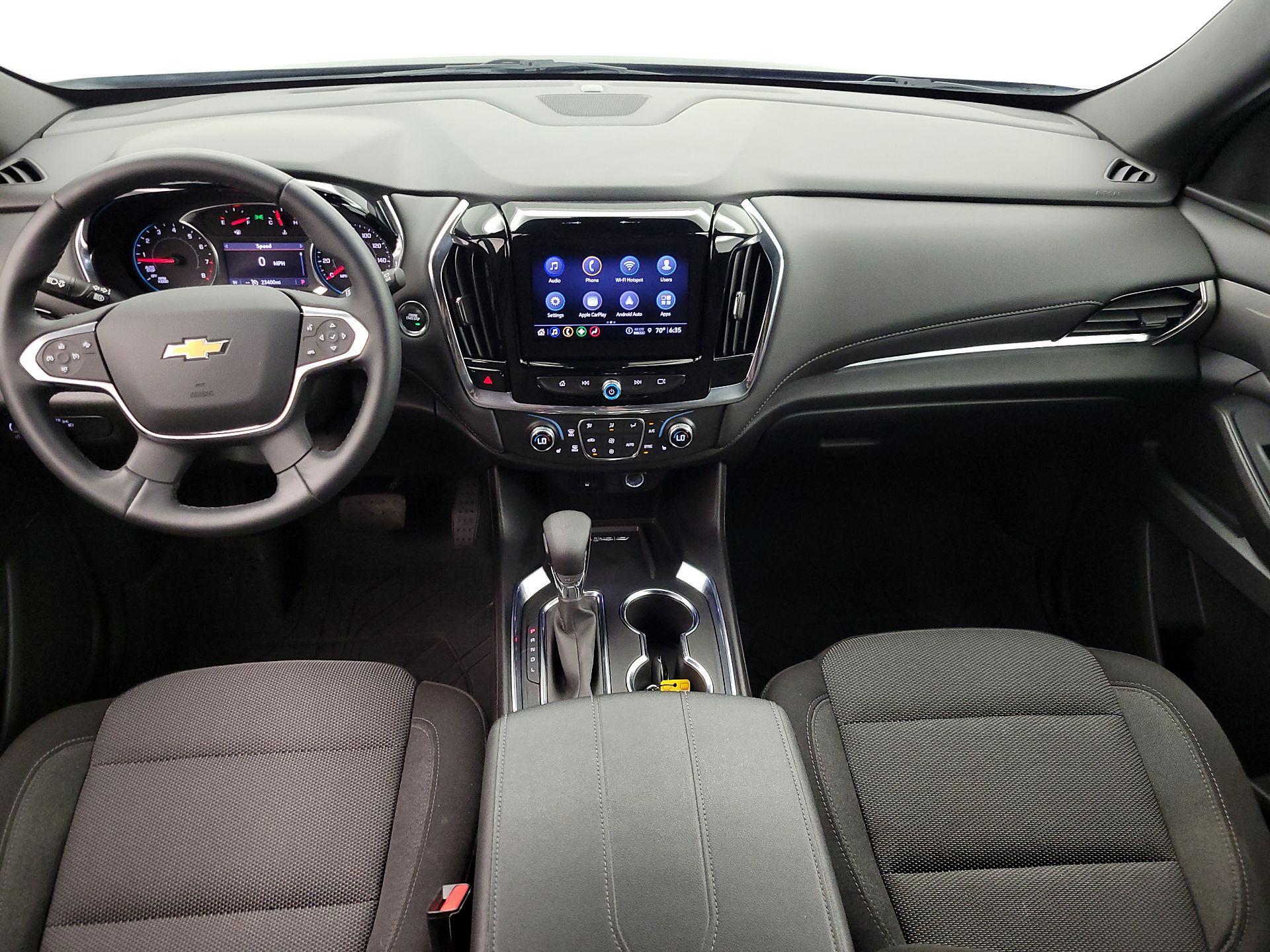 Thumbnail: 2023 Chevrolet Traverse - 9