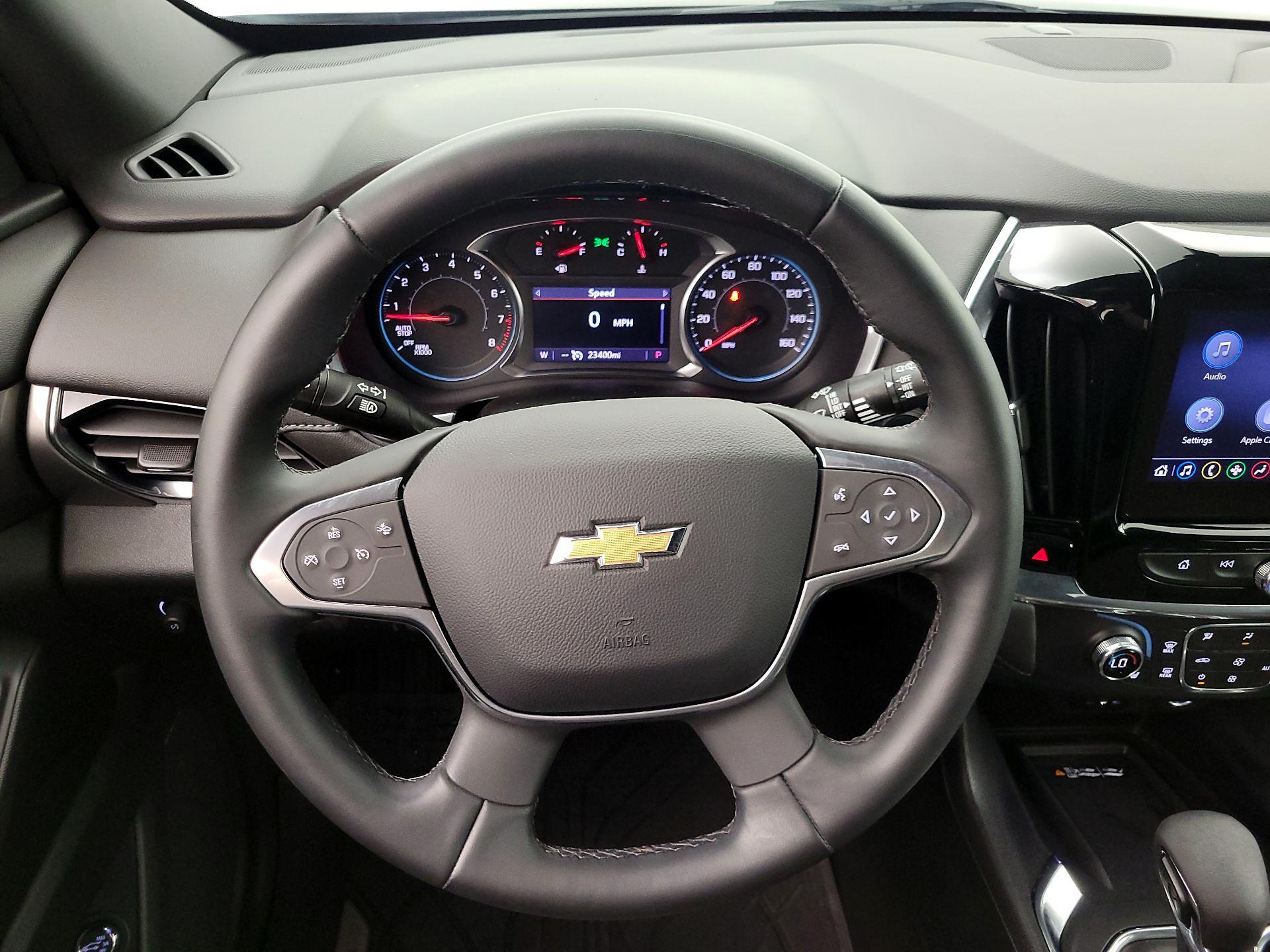 Thumbnail: 2023 Chevrolet Traverse - 10