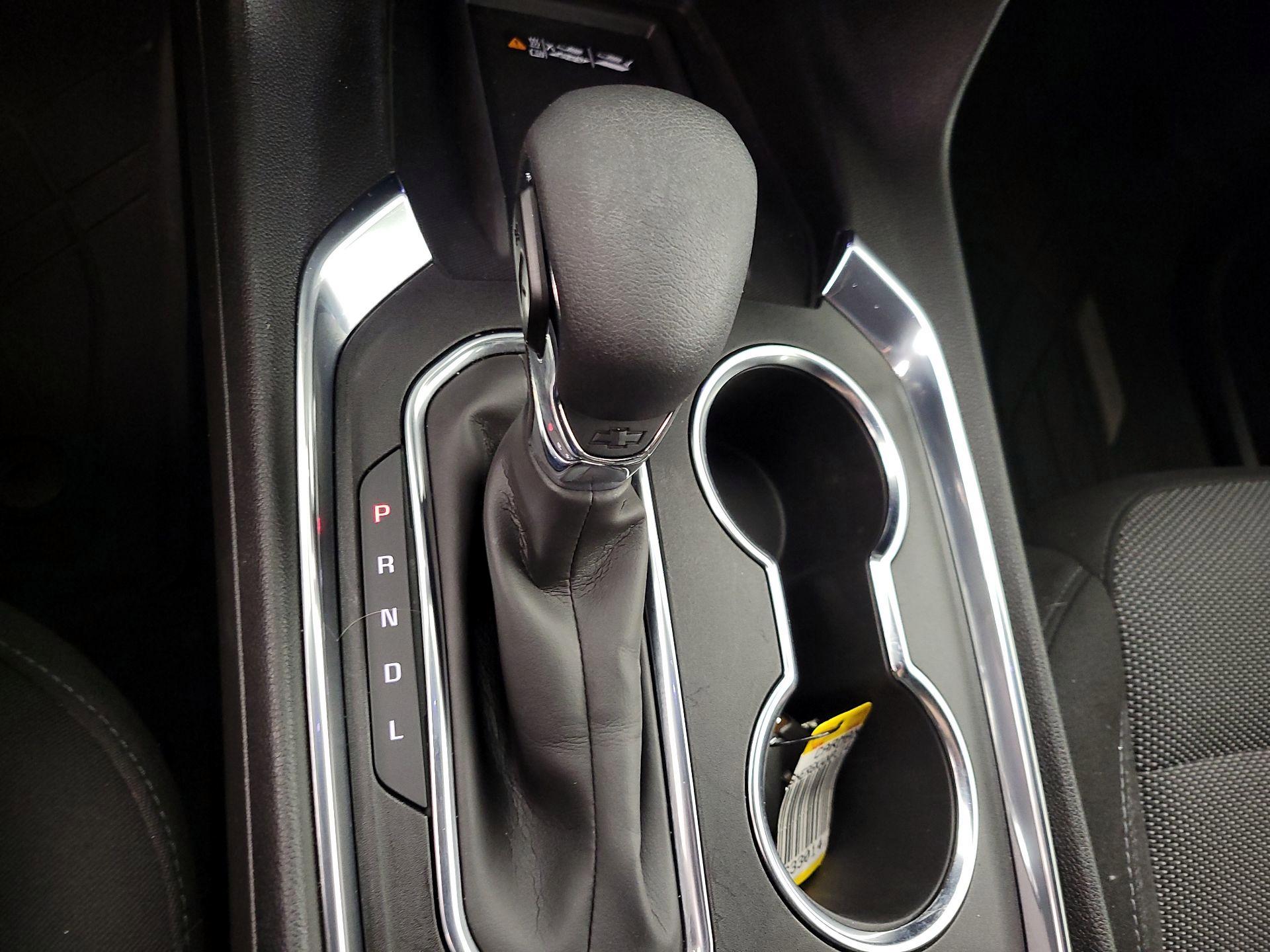 Thumbnail: 2023 Chevrolet Traverse - 17