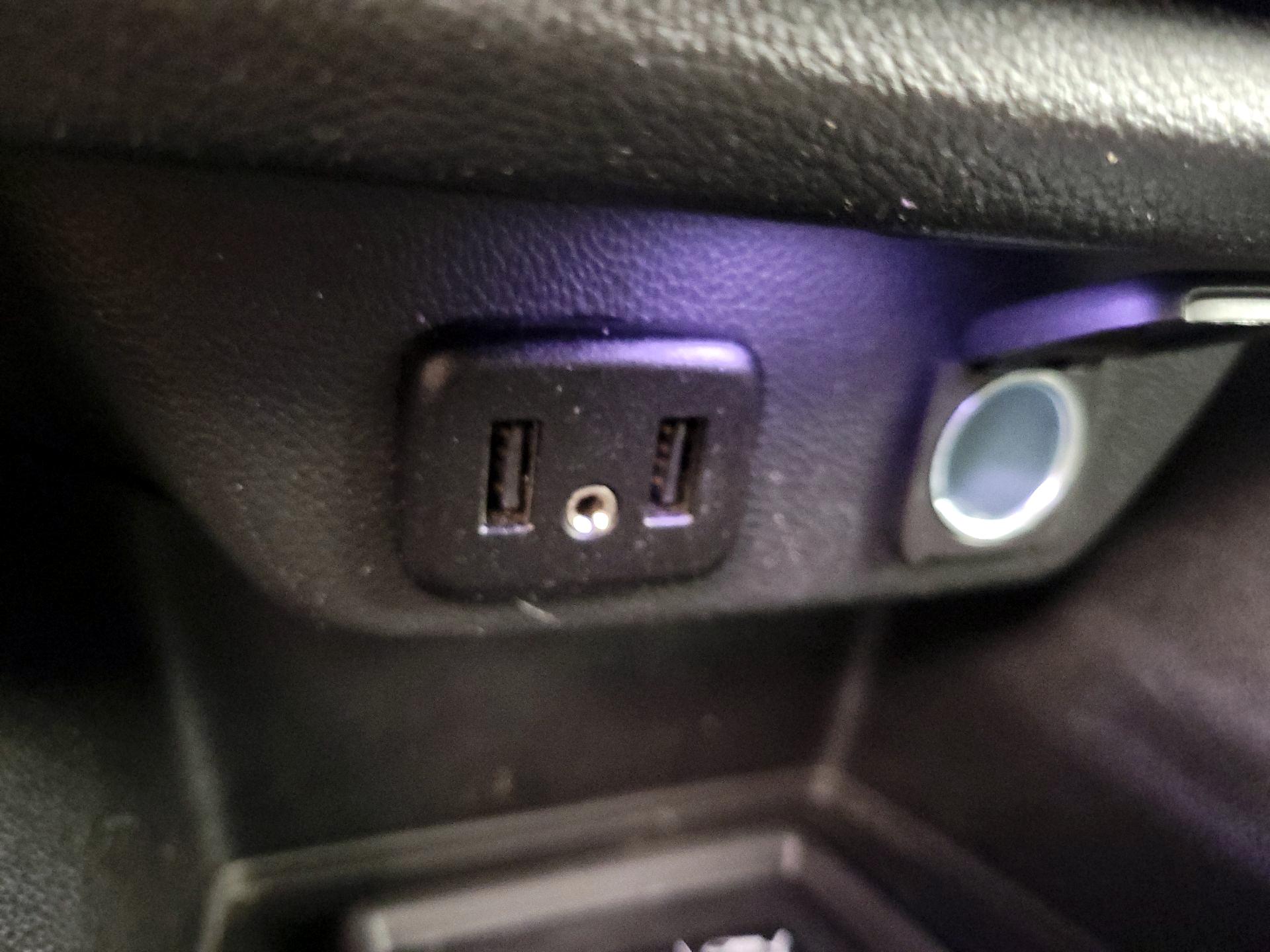 Thumbnail: 2023 Chevrolet Traverse - 18