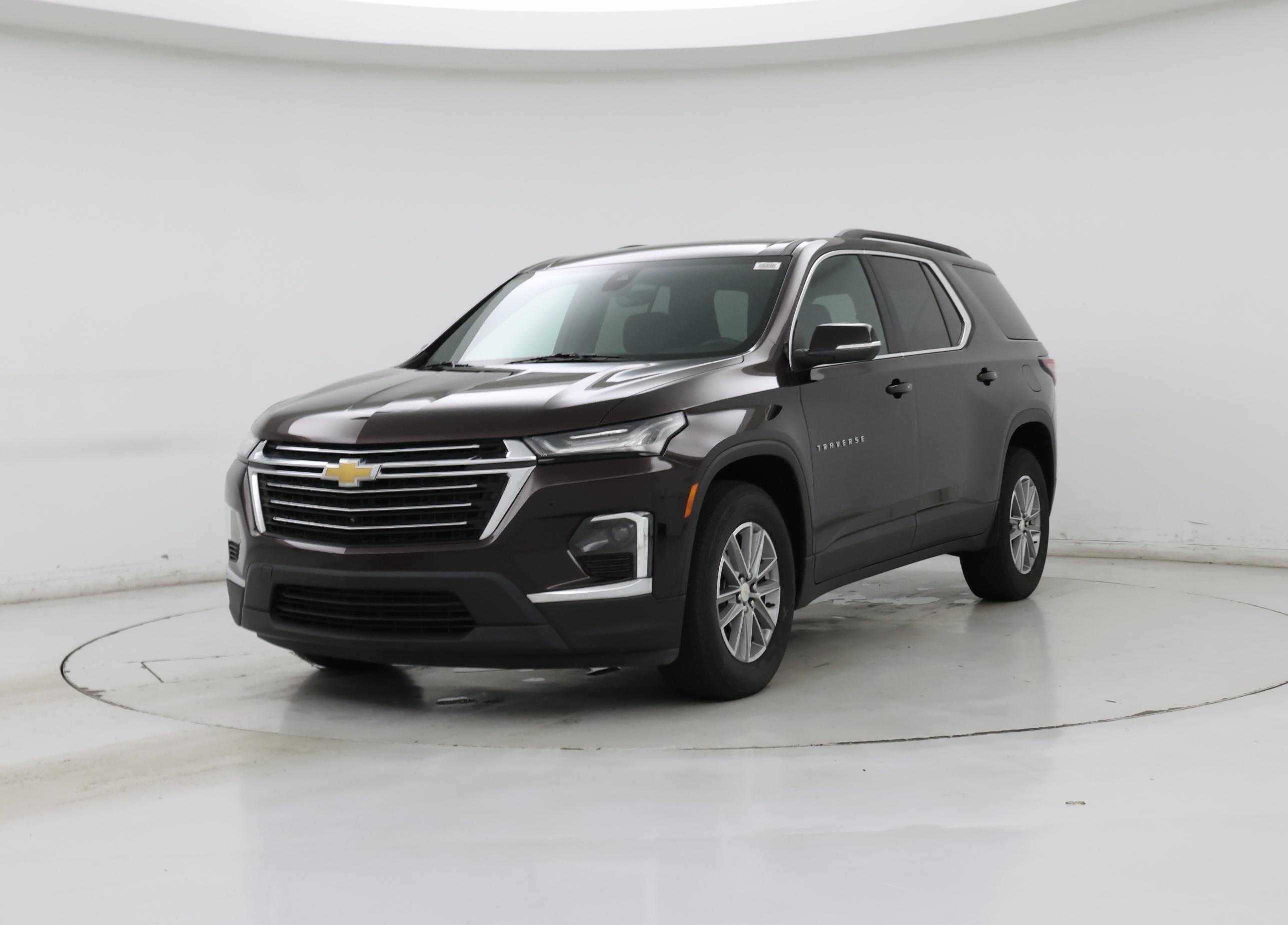 Thumbnail: 2023 Chevrolet Traverse - 4