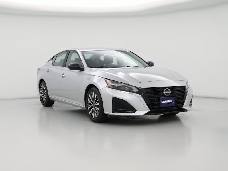 2024 Nissan Altima SV