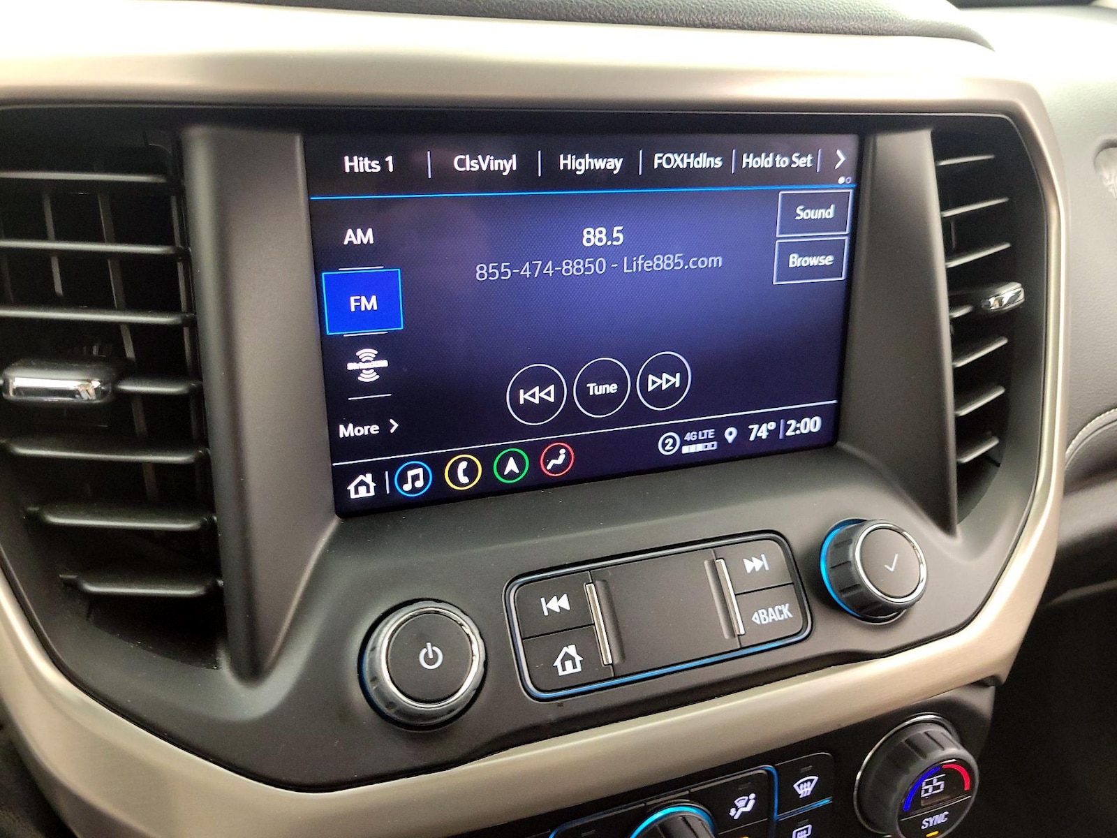2023 GMC Acadia Denali - Photo 16