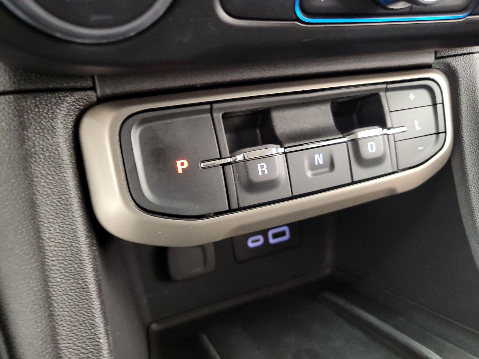 2023 GMC Acadia Denali - Photo 18