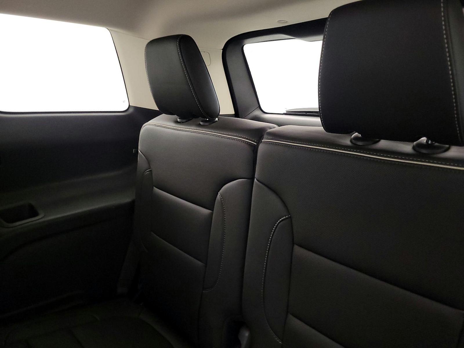 2023 GMC Acadia Denali - Photo 22