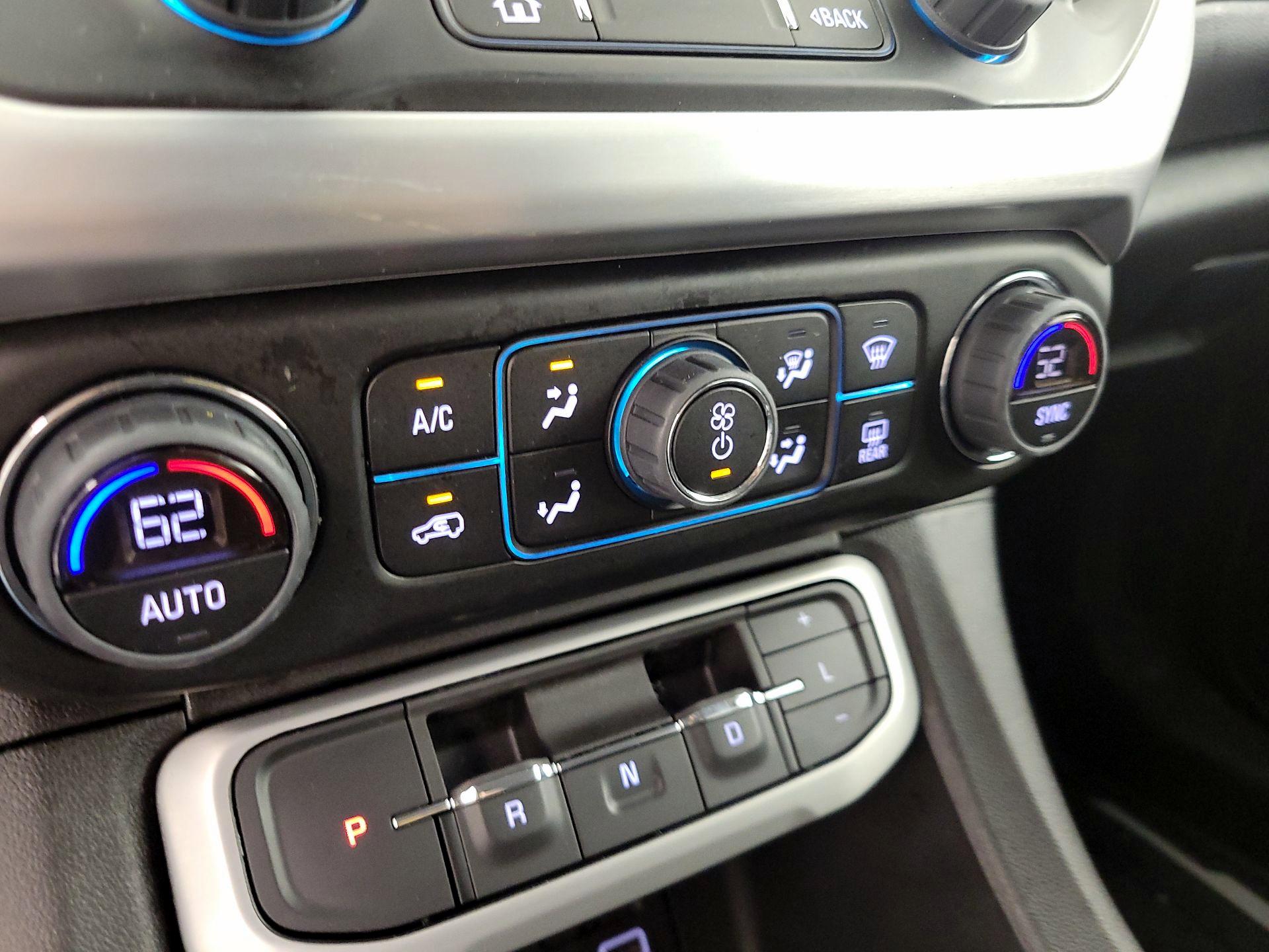 Thumbnail: 2023 GMC Acadia - 16