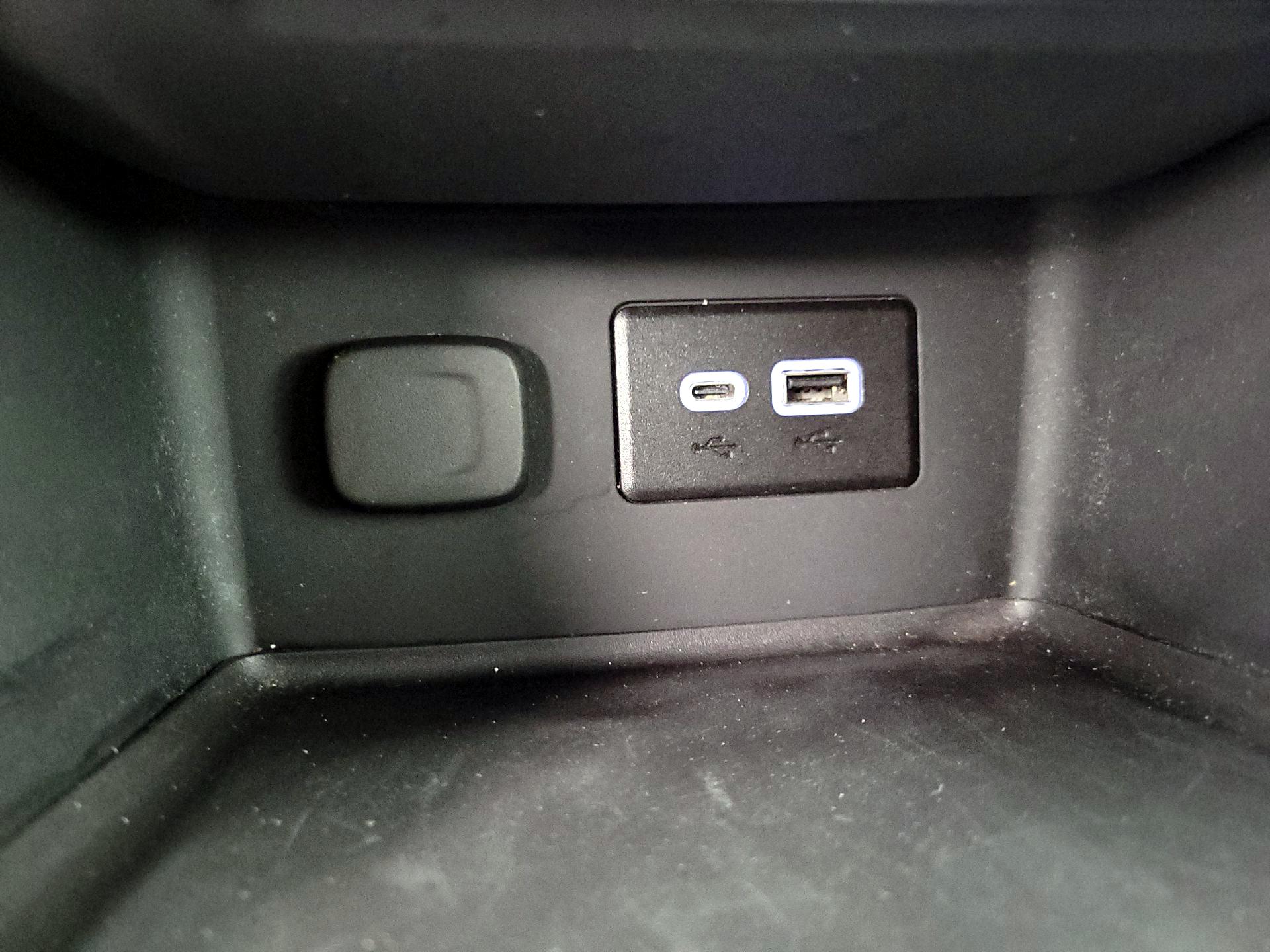 Thumbnail: 2023 GMC Acadia - 18