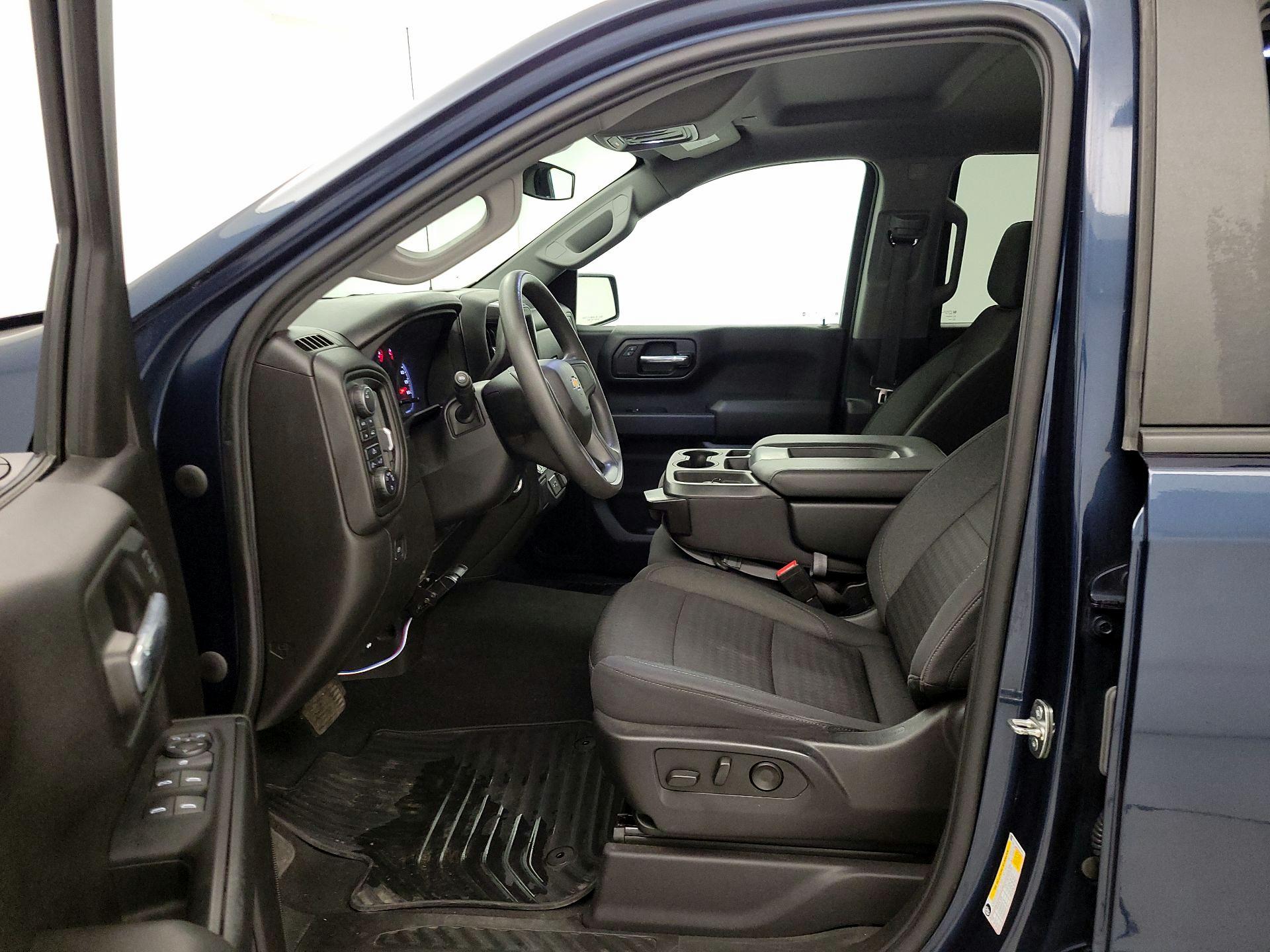 Thumbnail: 2022 Chevrolet Silverado 1500 - 11