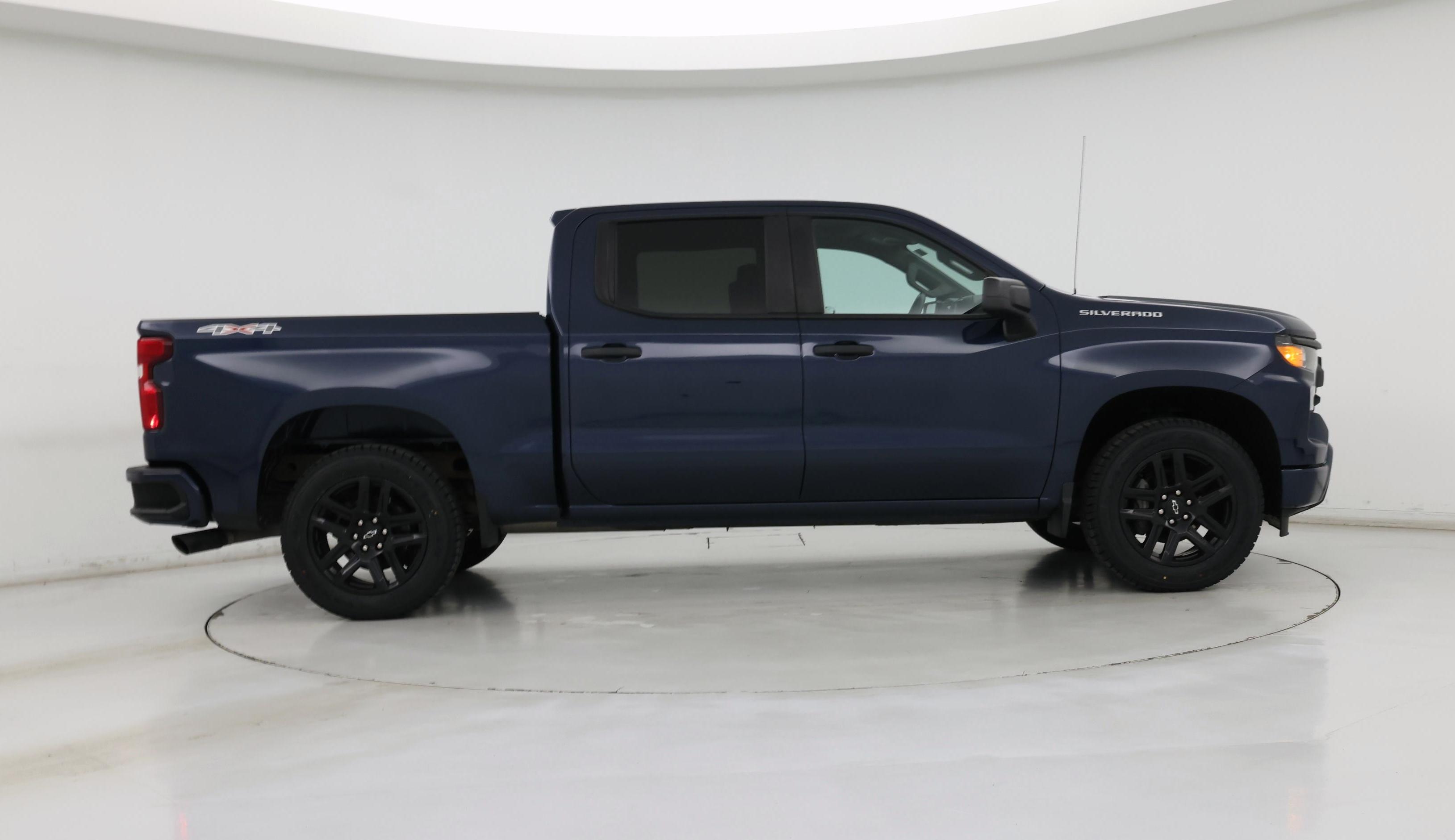 Thumbnail: 2022 Chevrolet Silverado 1500 - 7
