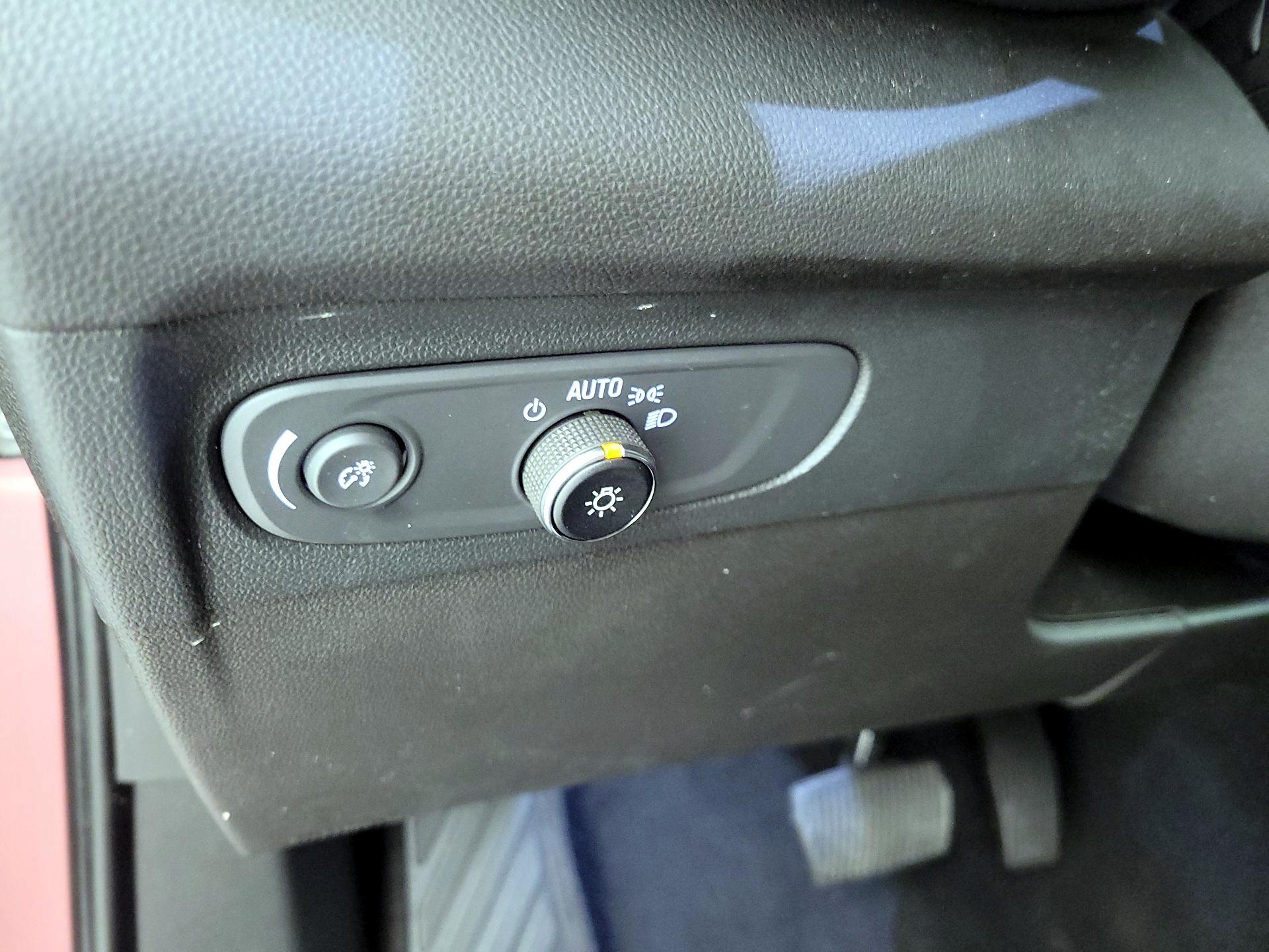 Thumbnail: 2023 Buick Envision - 13