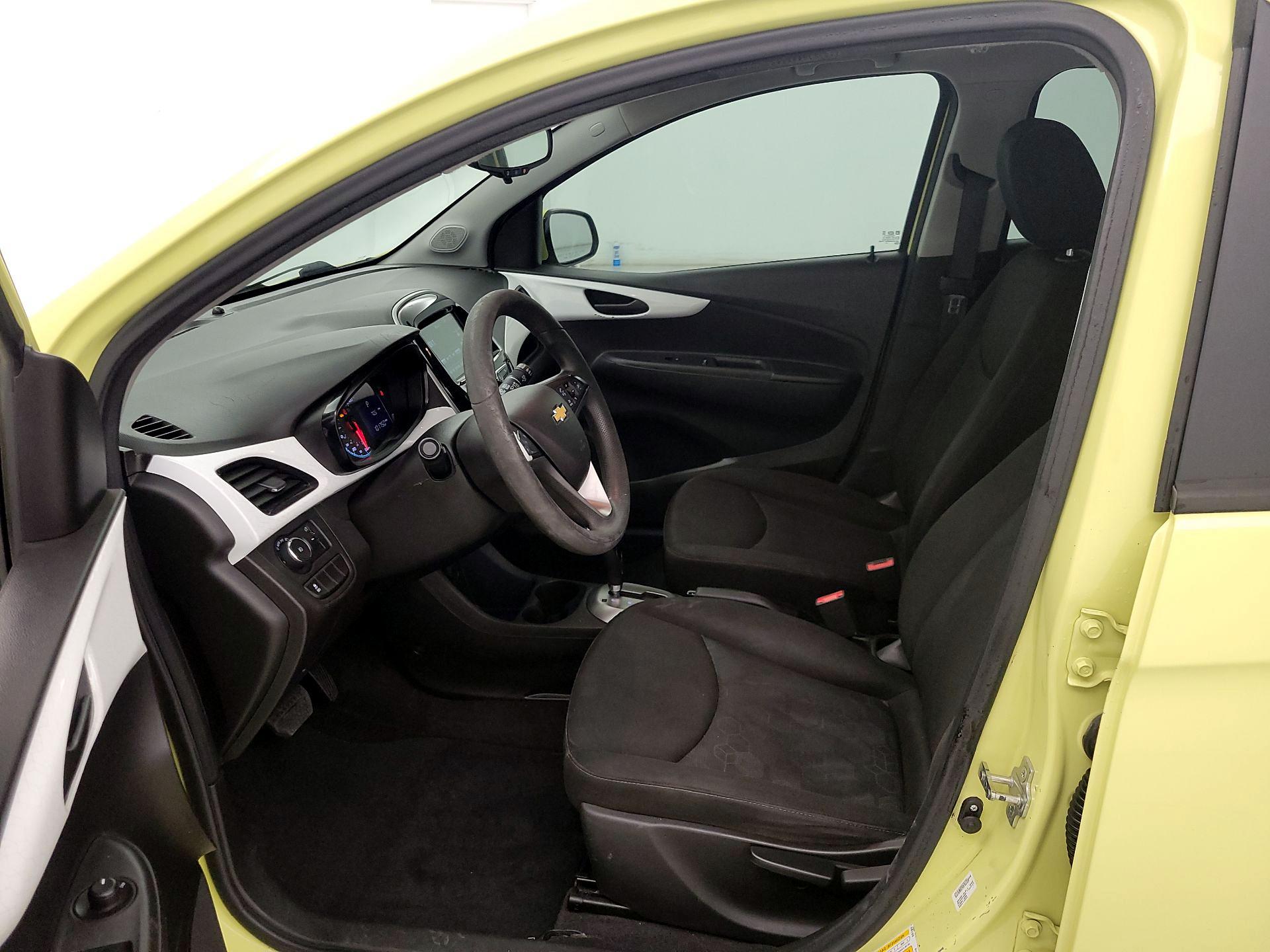 Thumbnail: 2017 Chevrolet Spark - 11
