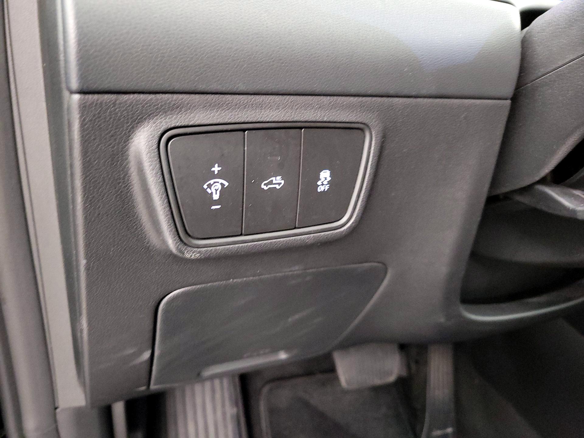 Thumbnail: 2023 Hyundai Santa Cruz - 13