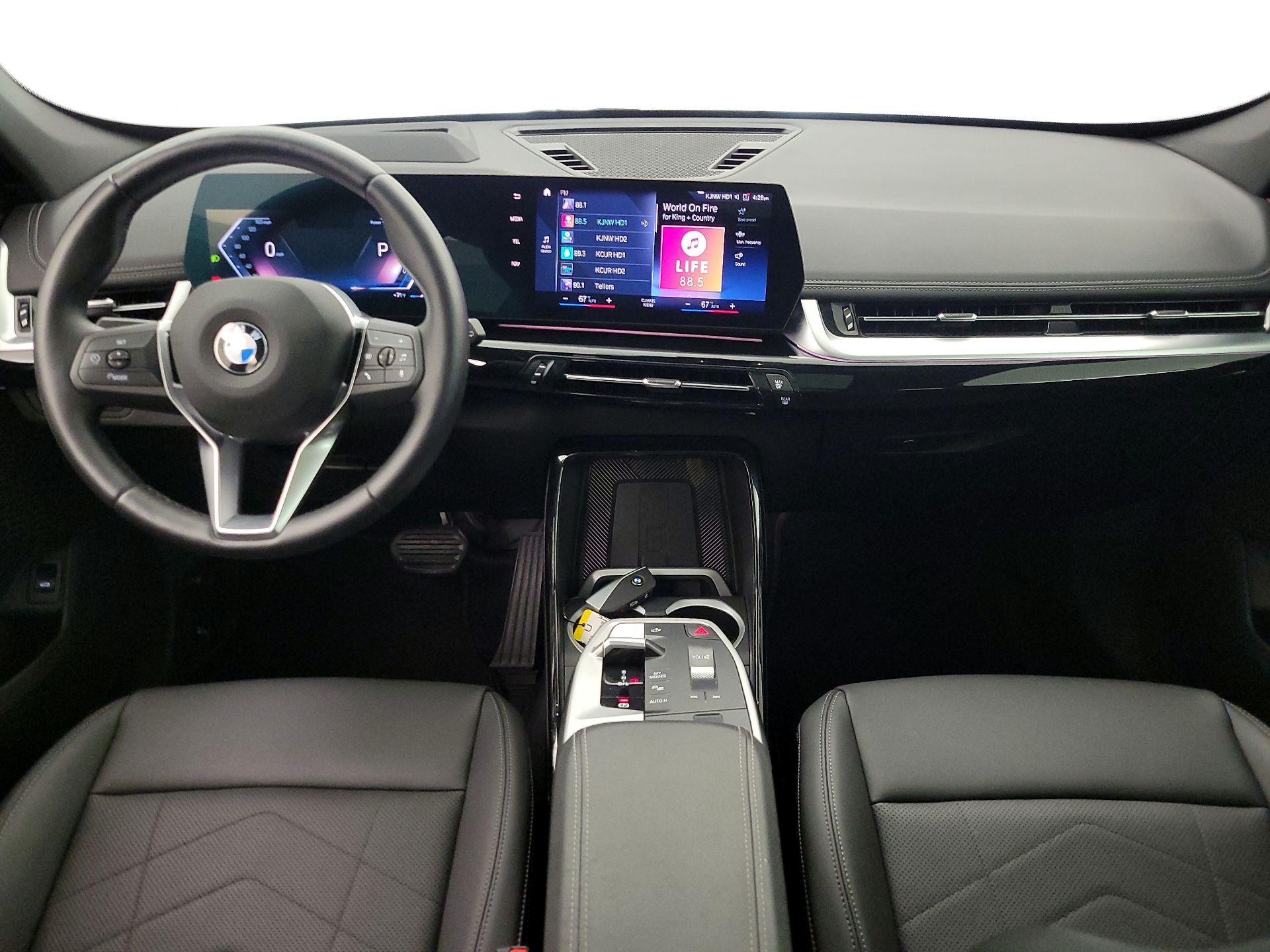 Thumbnail: 2023 BMW X1 - 9