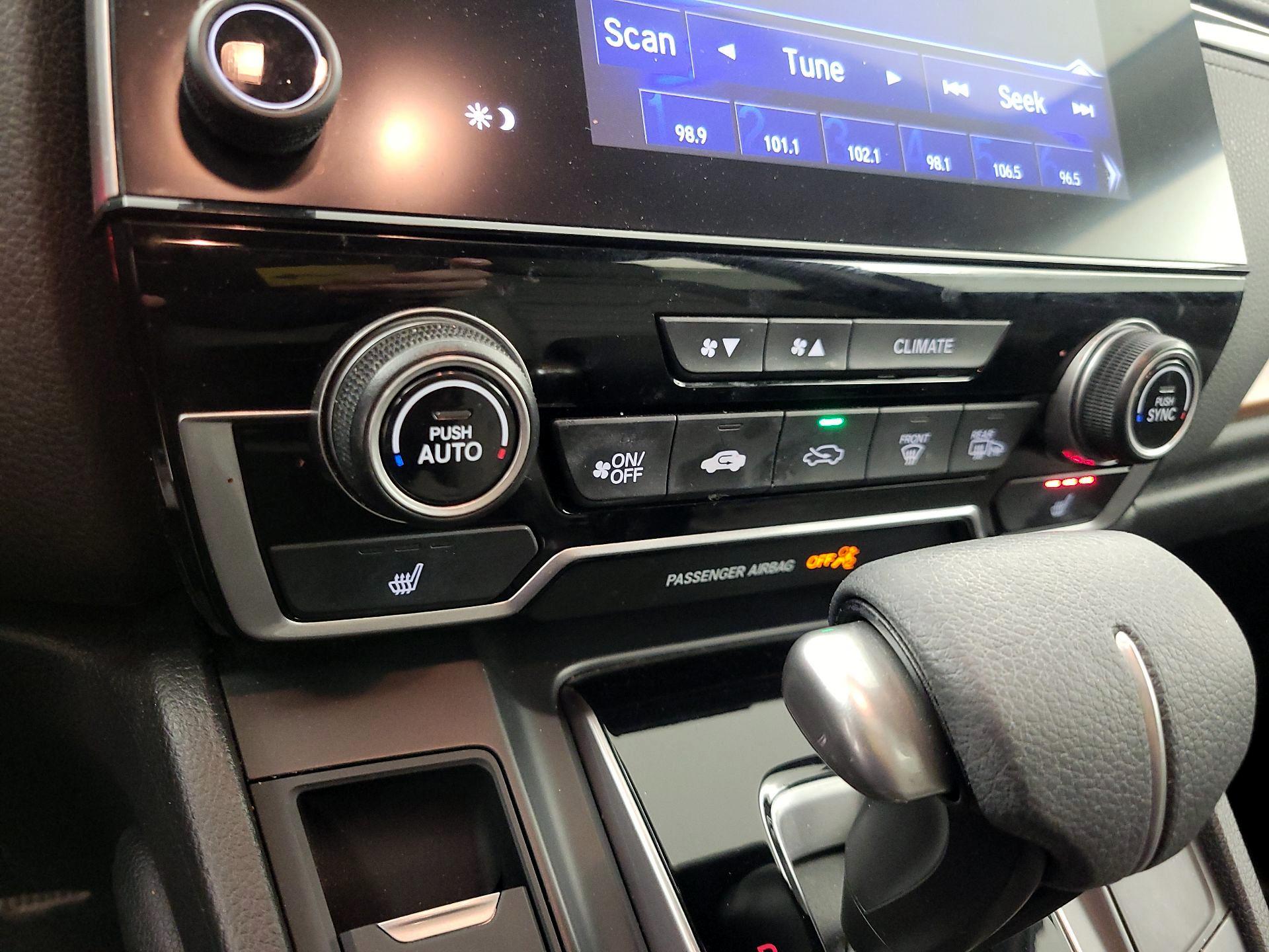 Thumbnail: 2018 Honda CR-V - 16