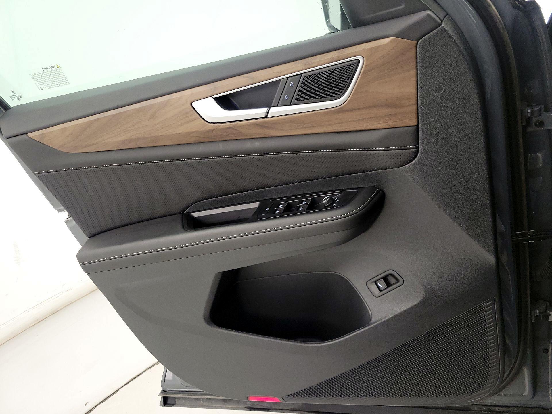 Thumbnail: 2025 Volkswagen Atlas - 12