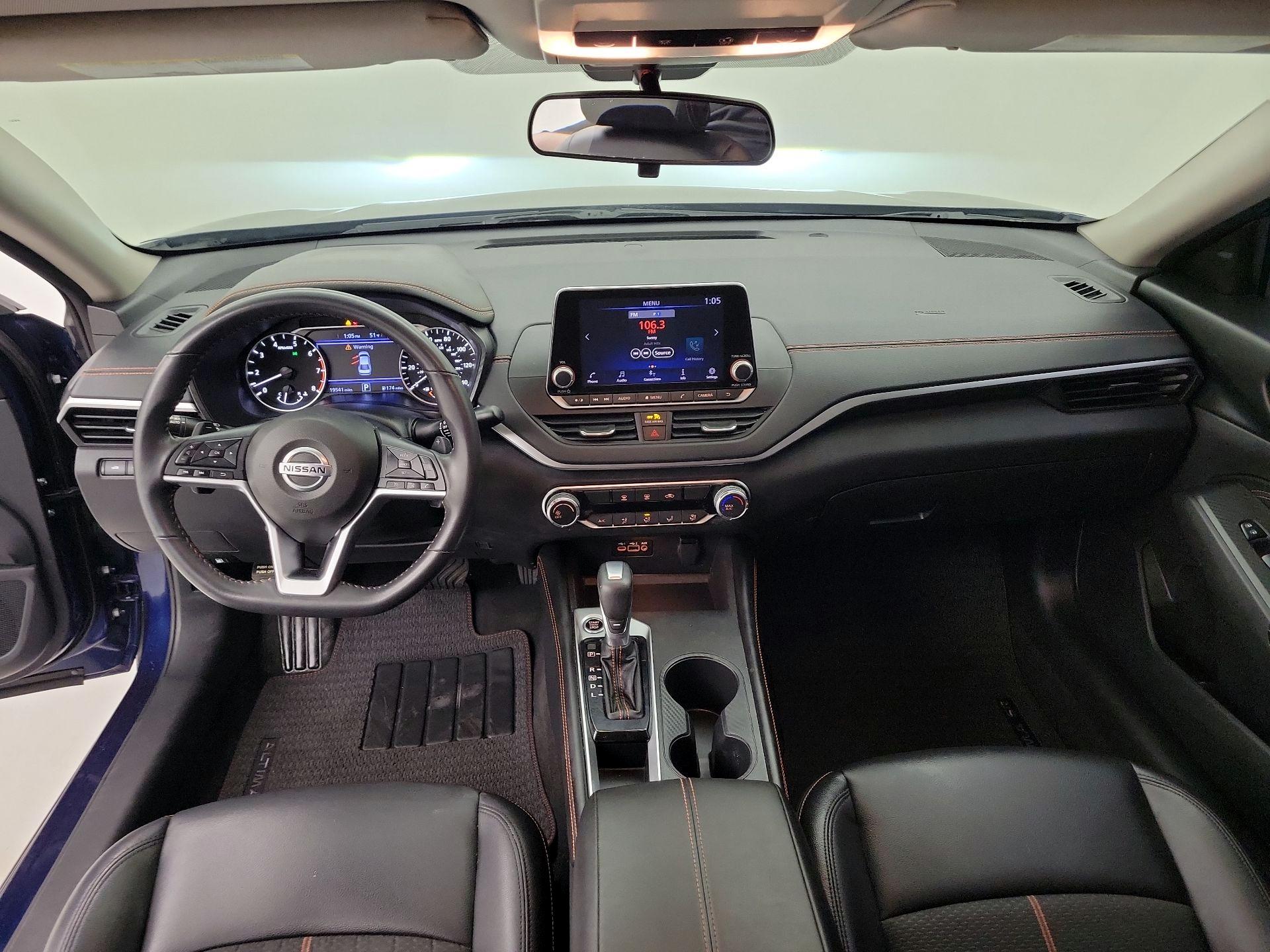 Thumbnail: 2022 Nissan Altima - 9