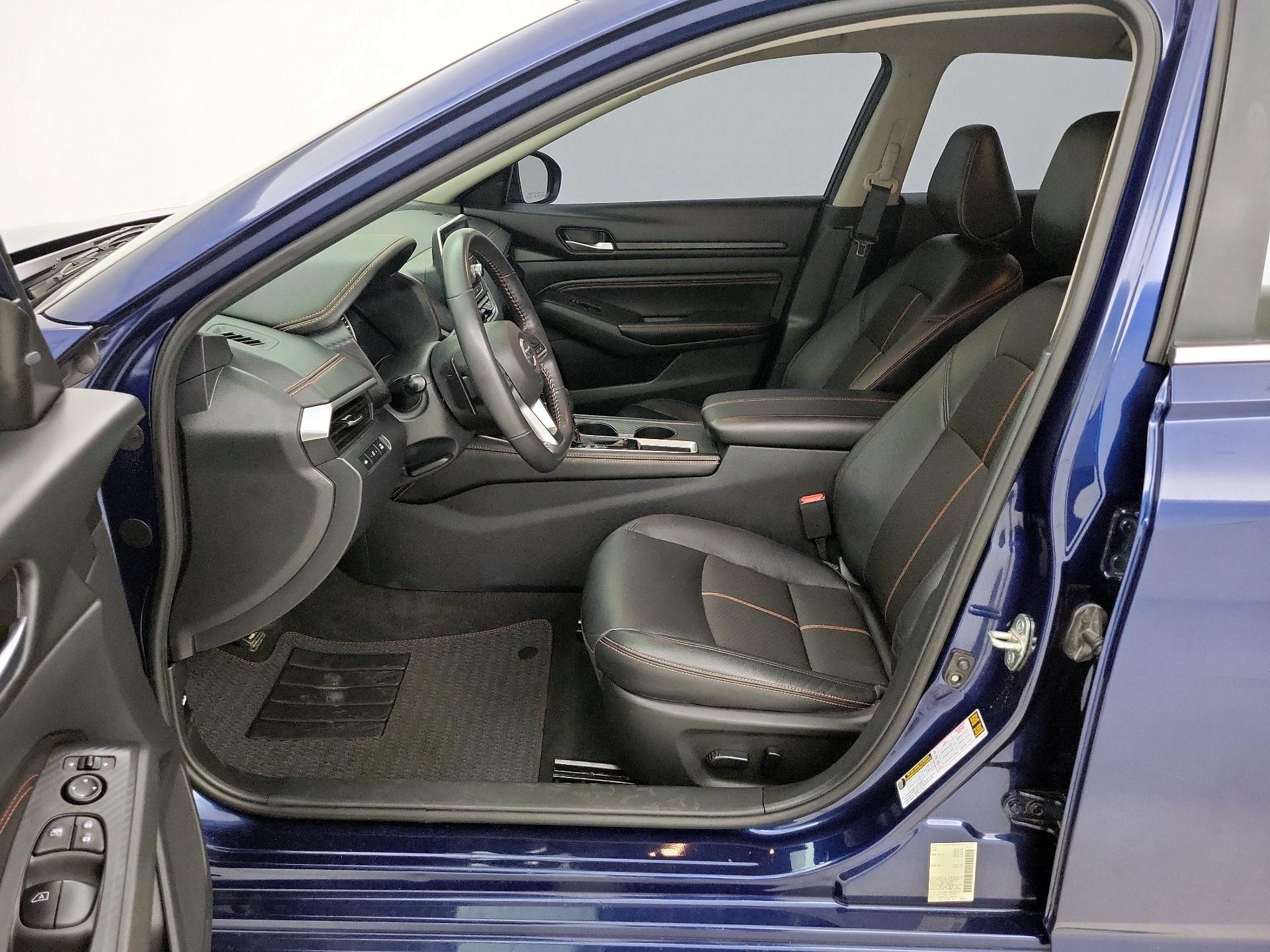 Thumbnail: 2022 Nissan Altima - 11