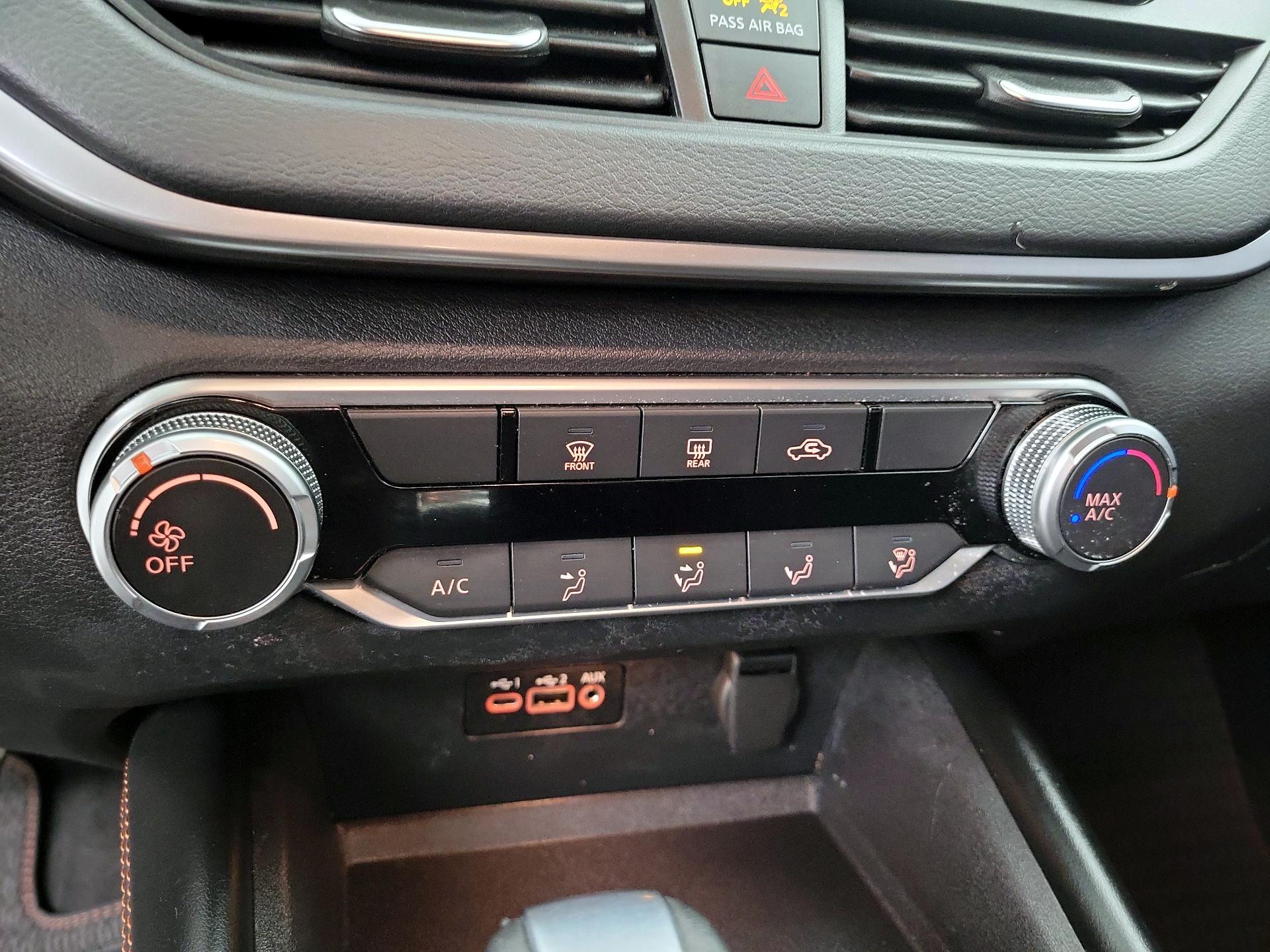 Thumbnail: 2022 Nissan Altima - 16