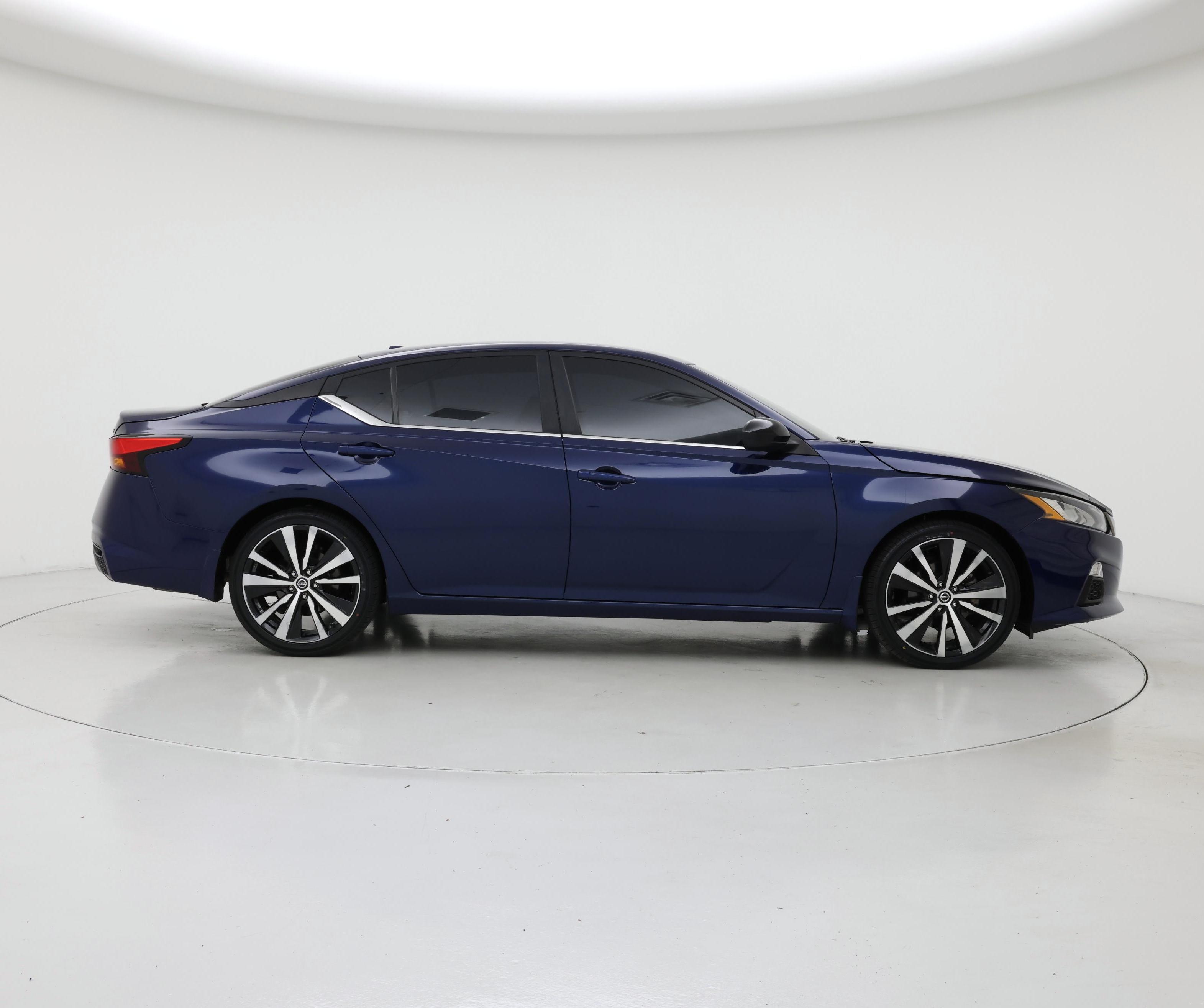 Thumbnail: 2022 Nissan Altima - 7