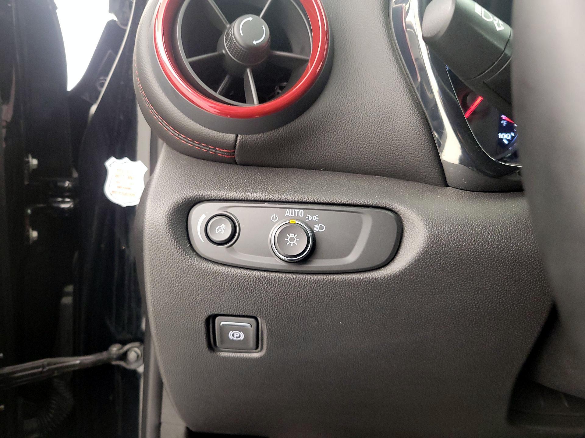 Thumbnail: 2025 Chevrolet Blazer - 13