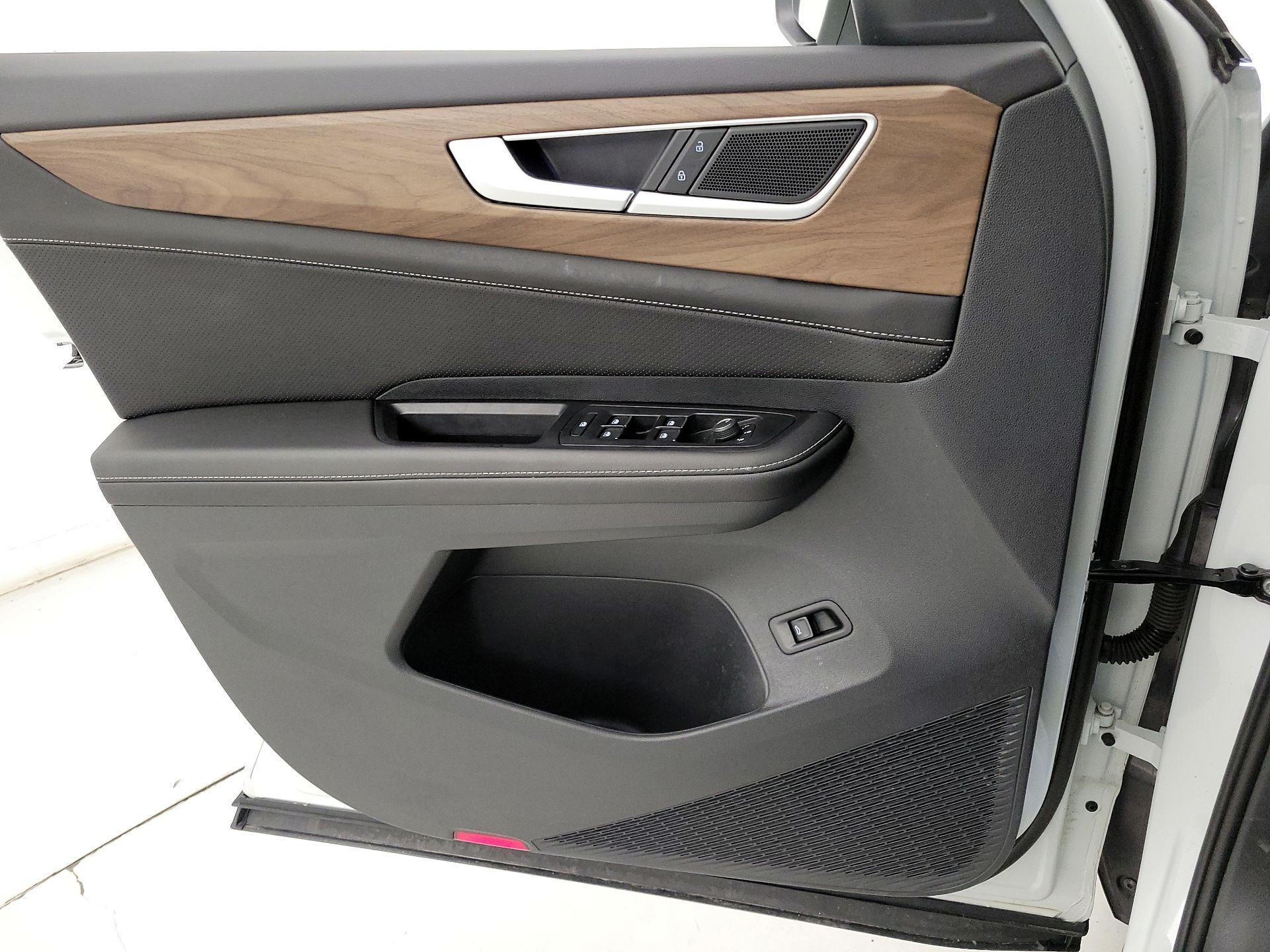 Thumbnail: 2025 Volkswagen Atlas - 12